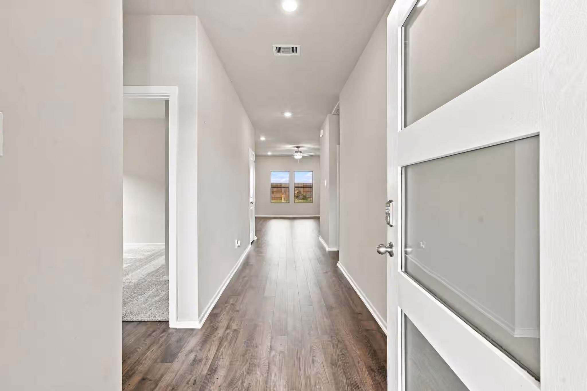 Photo 3 of 6719 Pebble Bluff Court, Cove, TX