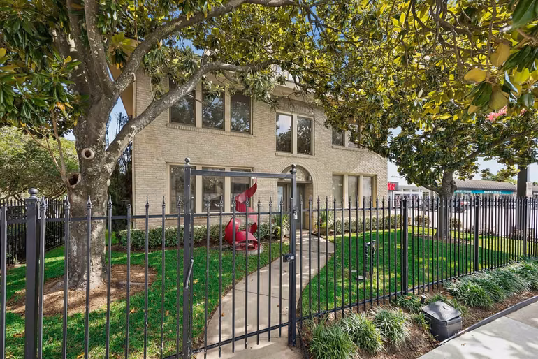 Photo of 1601 Westheimer Road C, Houston, TX 77006