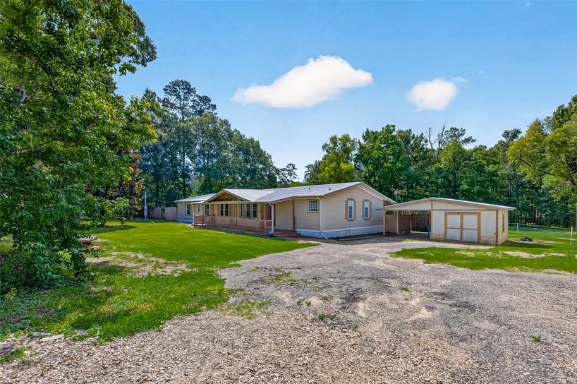 Photo of 7705 Bryan Lane, Montgomery, TX 77316