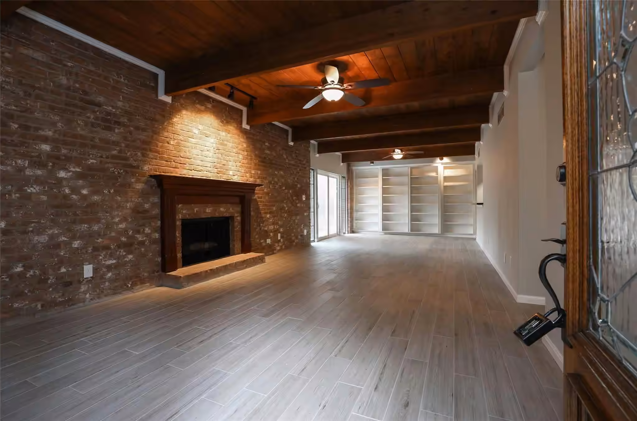 Photo 7 of 5370 Brownway Street D33, Houston, TX