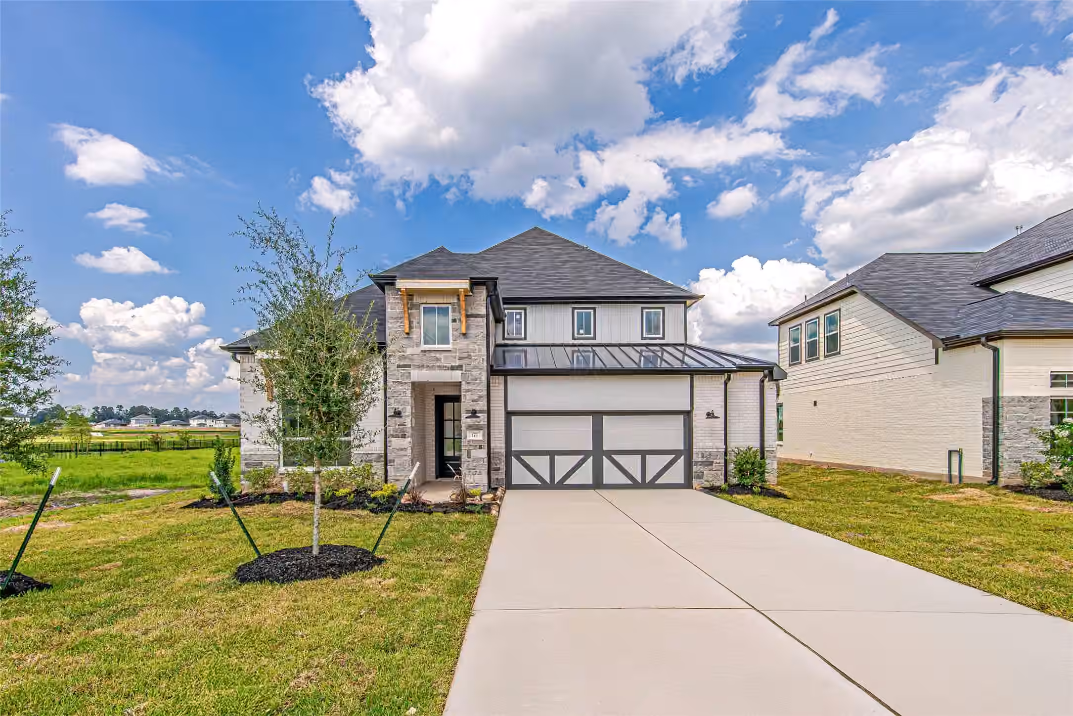 Photo of 177 Peninsula Point Drive, Montgomery, TX