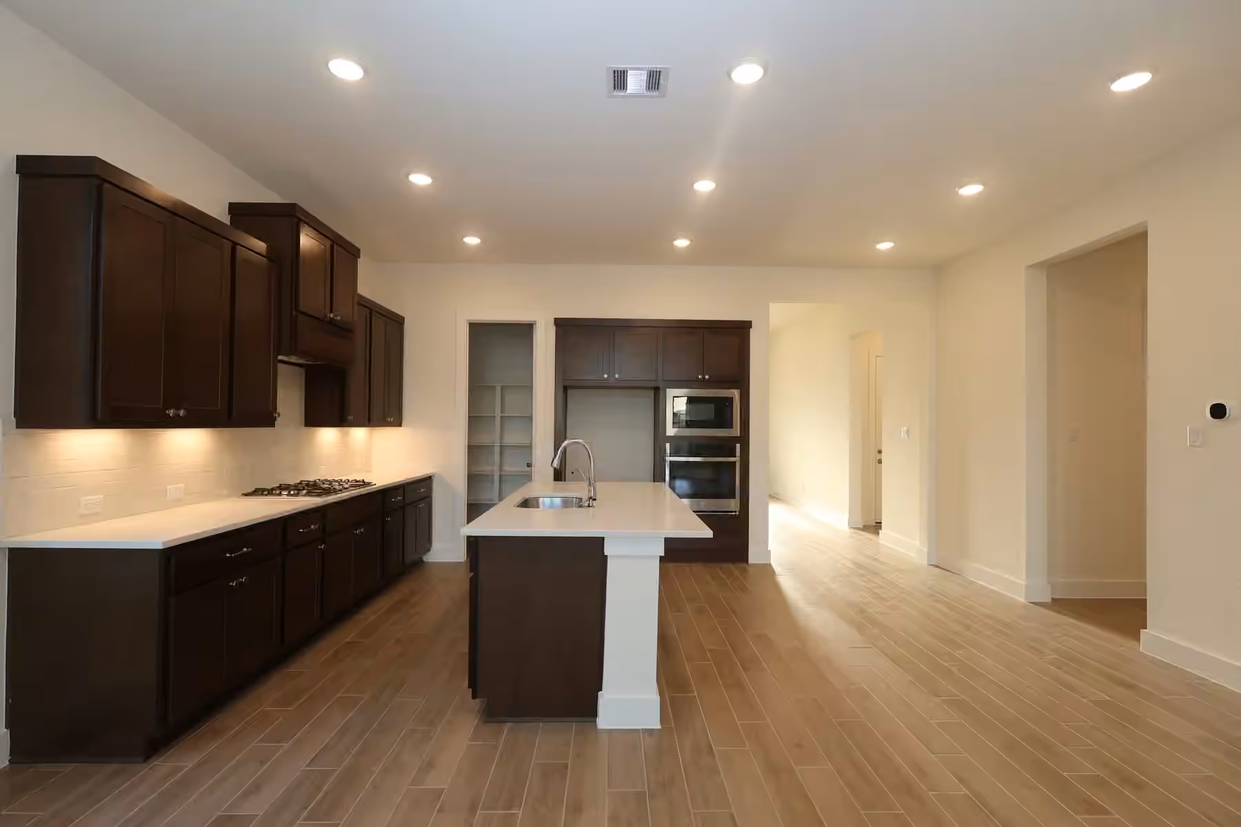 Photo 6 of 22611 Ruby Forest Road, Tomball, TX