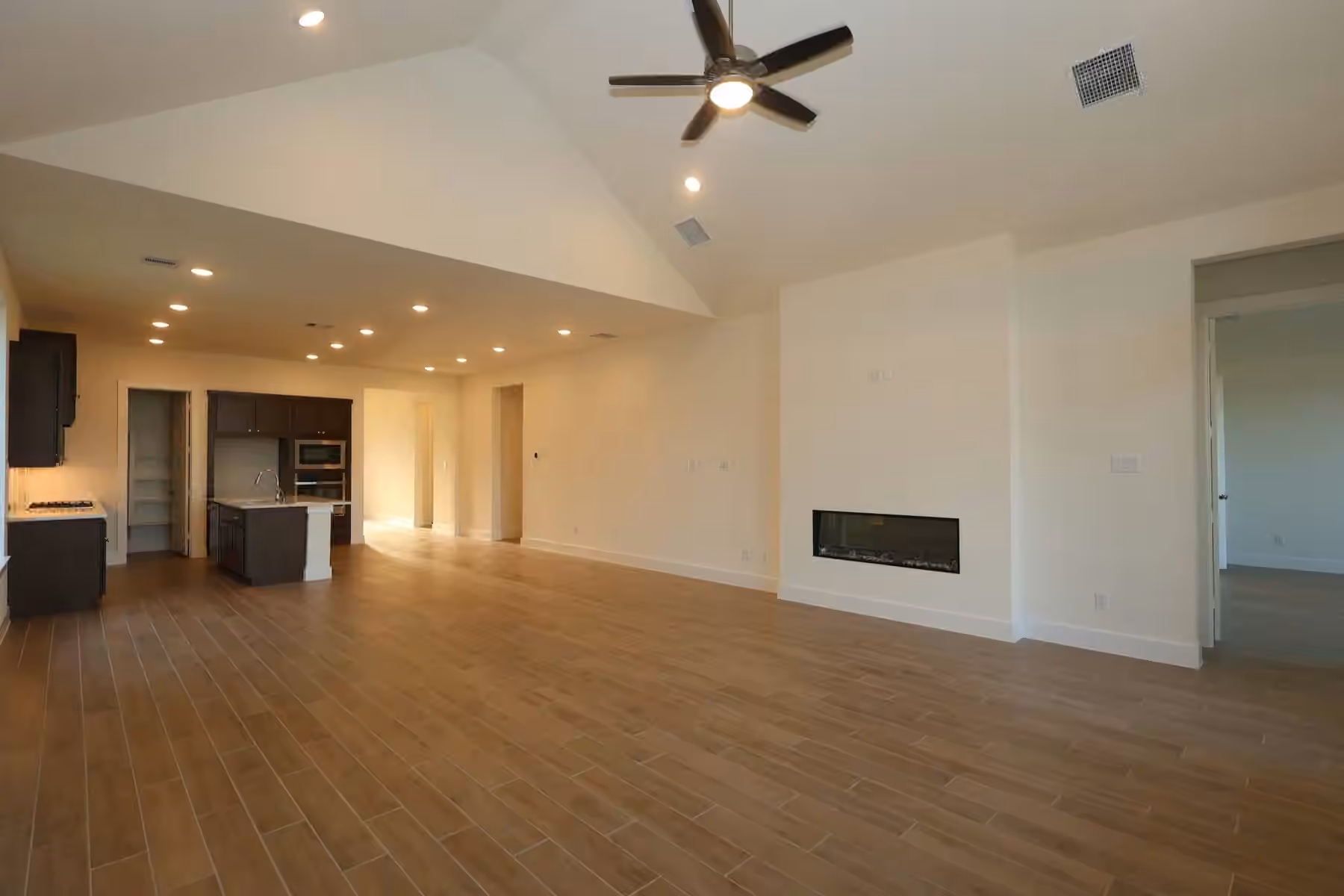 Photo 7 of 22611 Ruby Forest Road, Tomball, TX