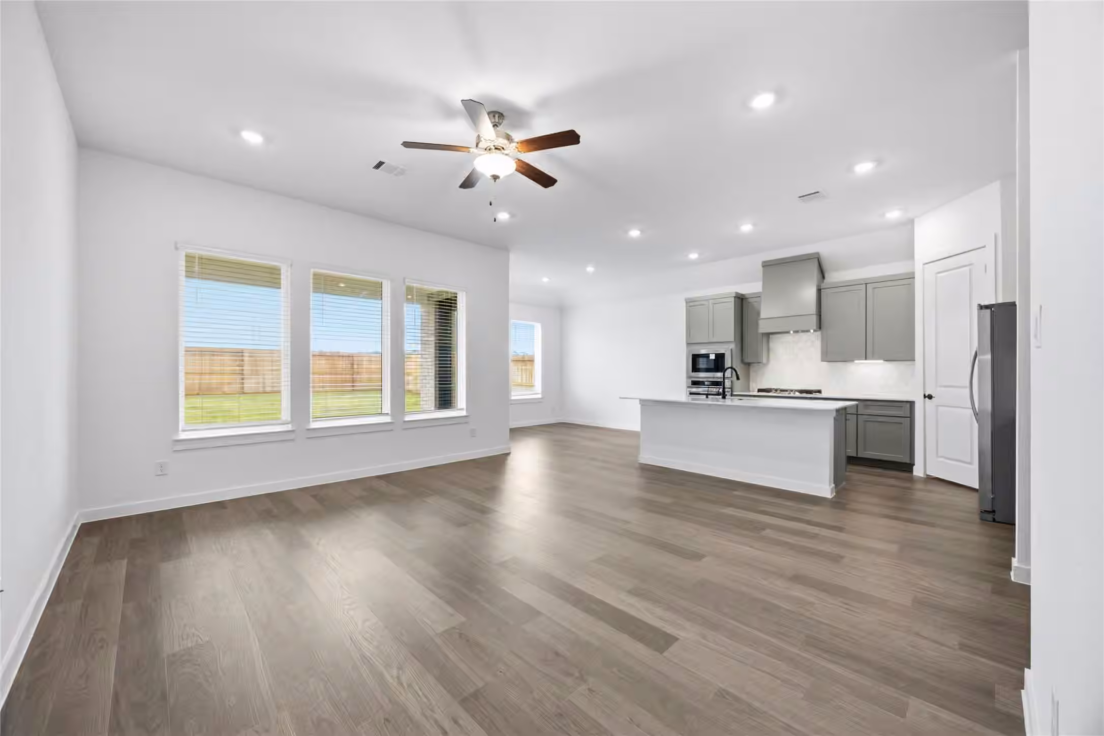 Photo 6 of 14303 Core Meadows Drive, Texas City, TX 77510
