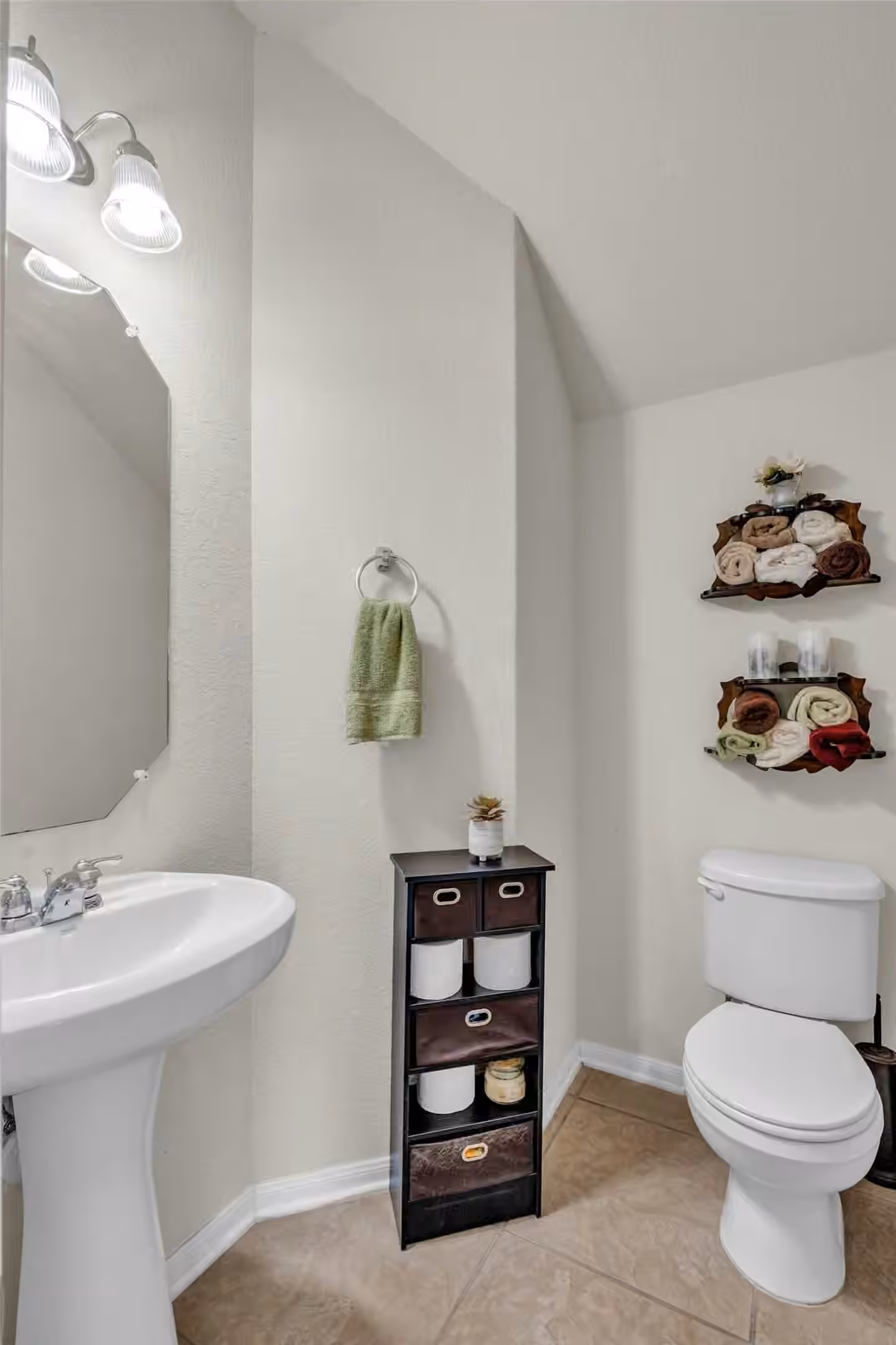 Photo 7 of 4951 Evergreen Haven Court, Houston, TX
