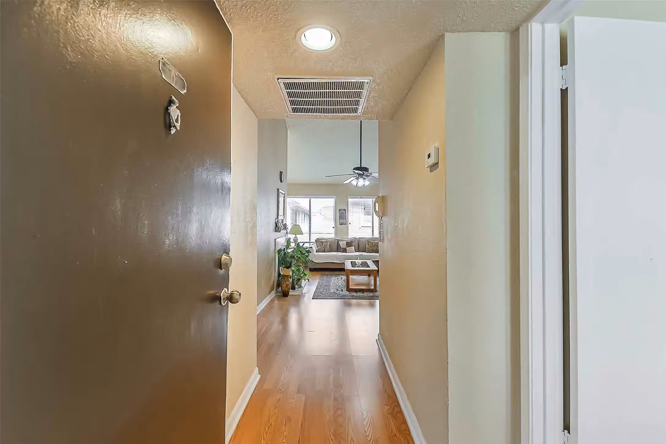Photo 4 of 12400 Overbrook Lane 59D, Houston, TX