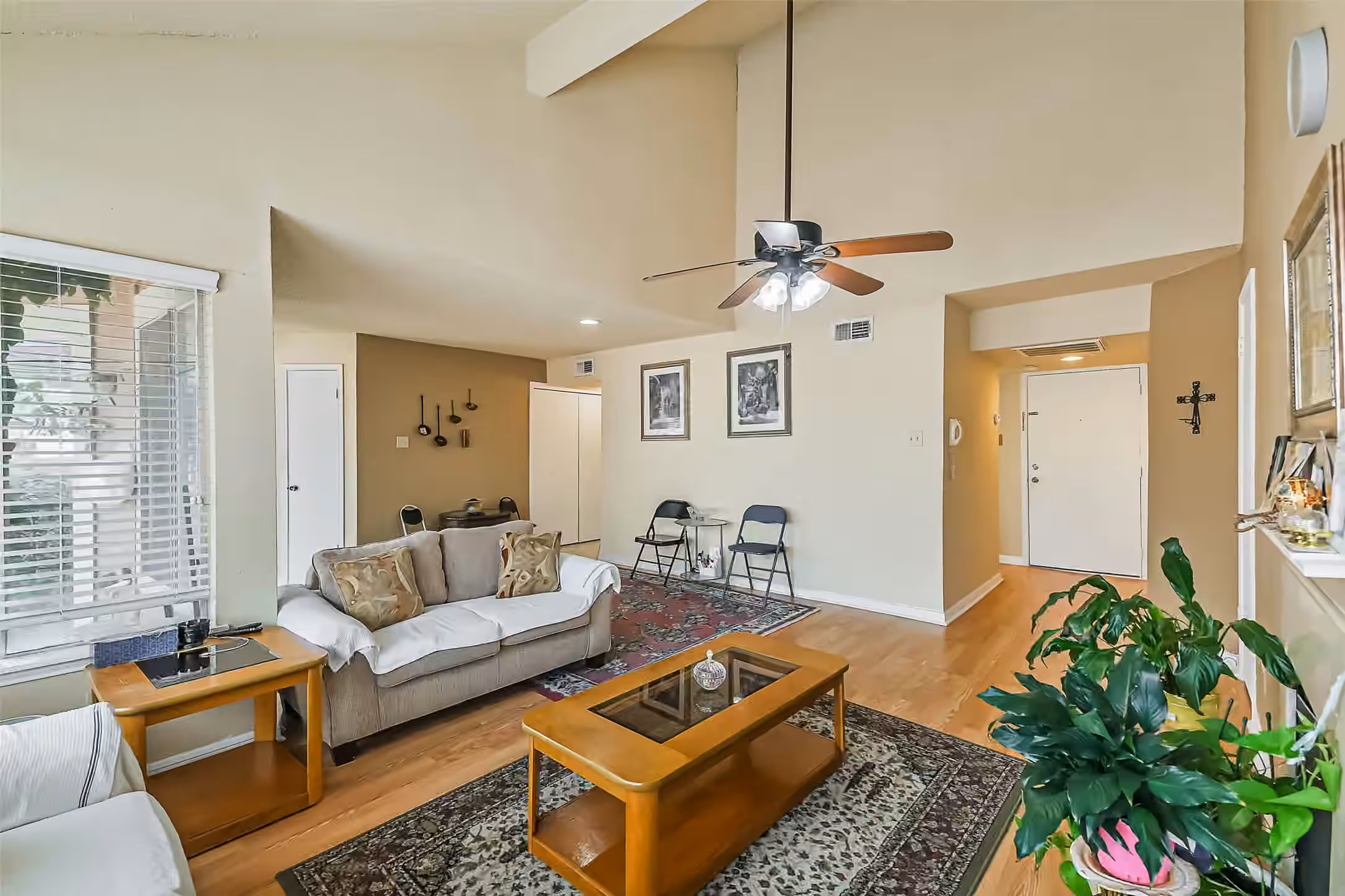 Photo 6 of 12400 Overbrook Lane 59D, Houston, TX