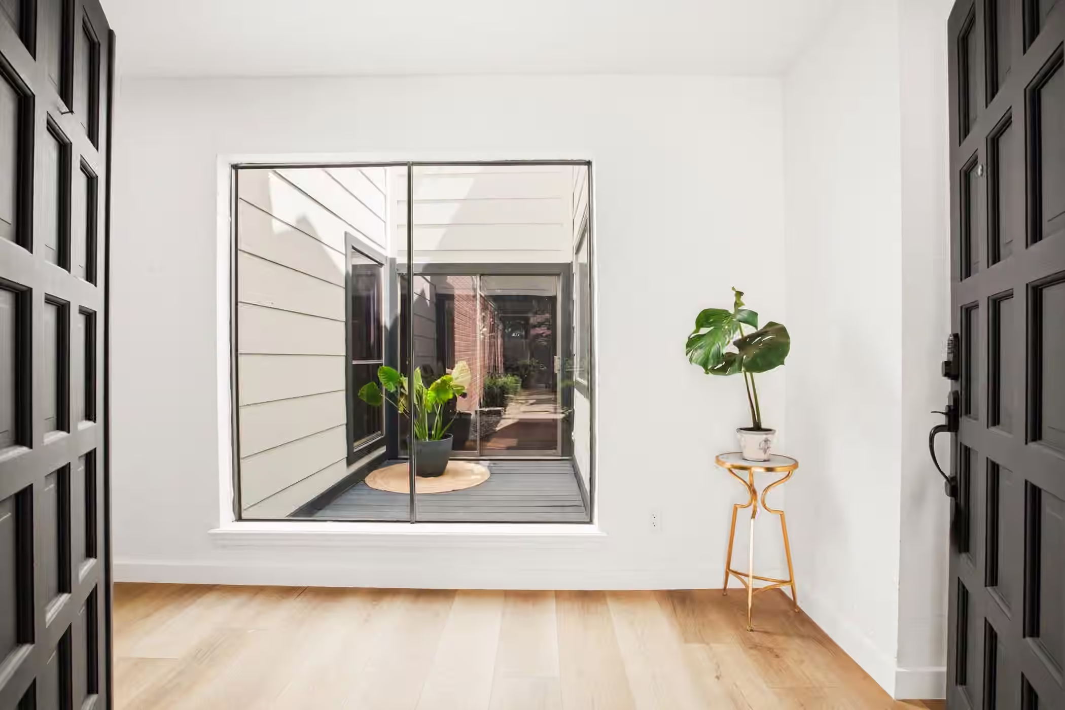 Photo 6 of 14118 Sandfield Drive, Houston, TX