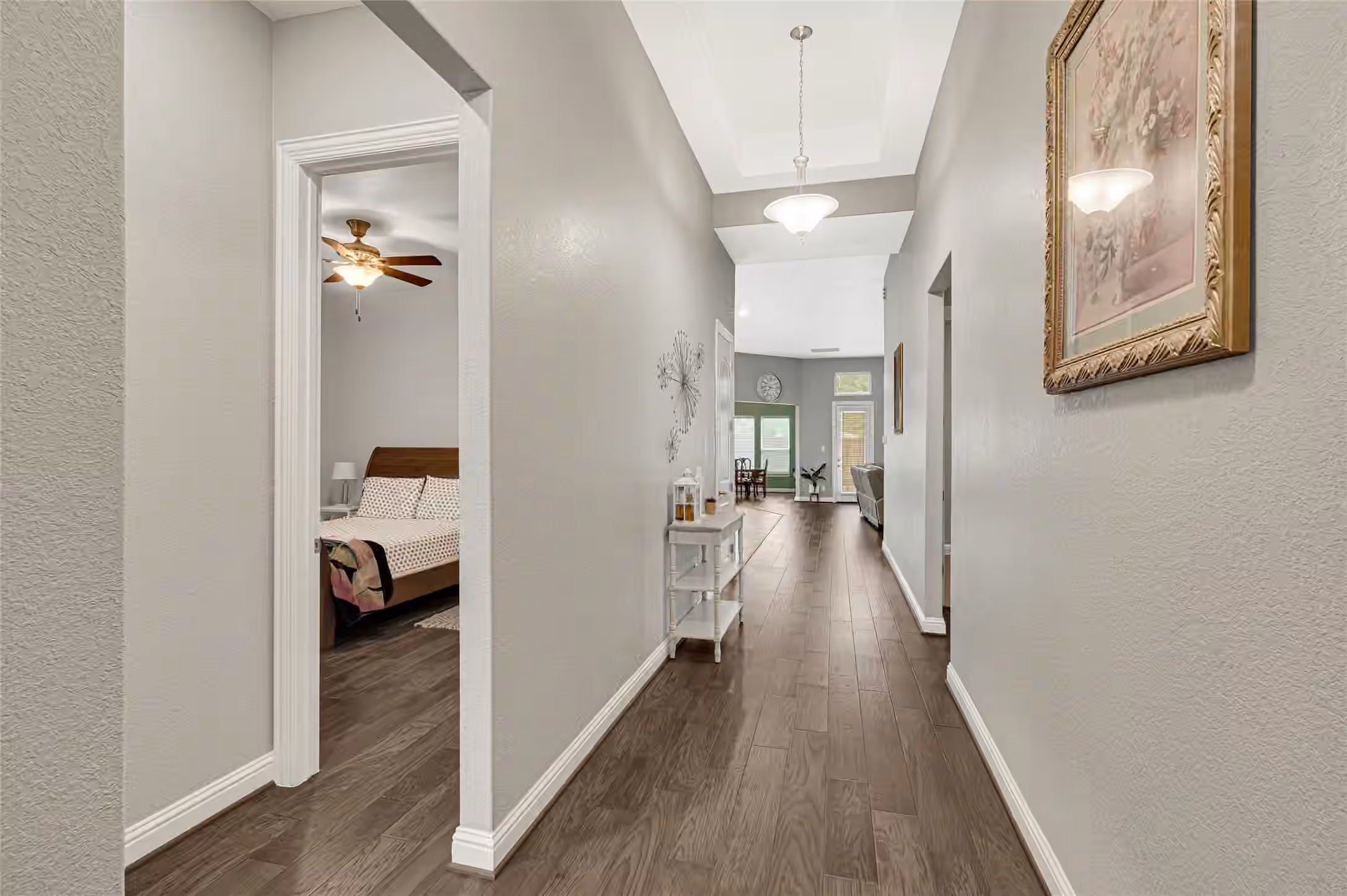 Photo 3 of 4612 Fisher Drive, Pearland, TX