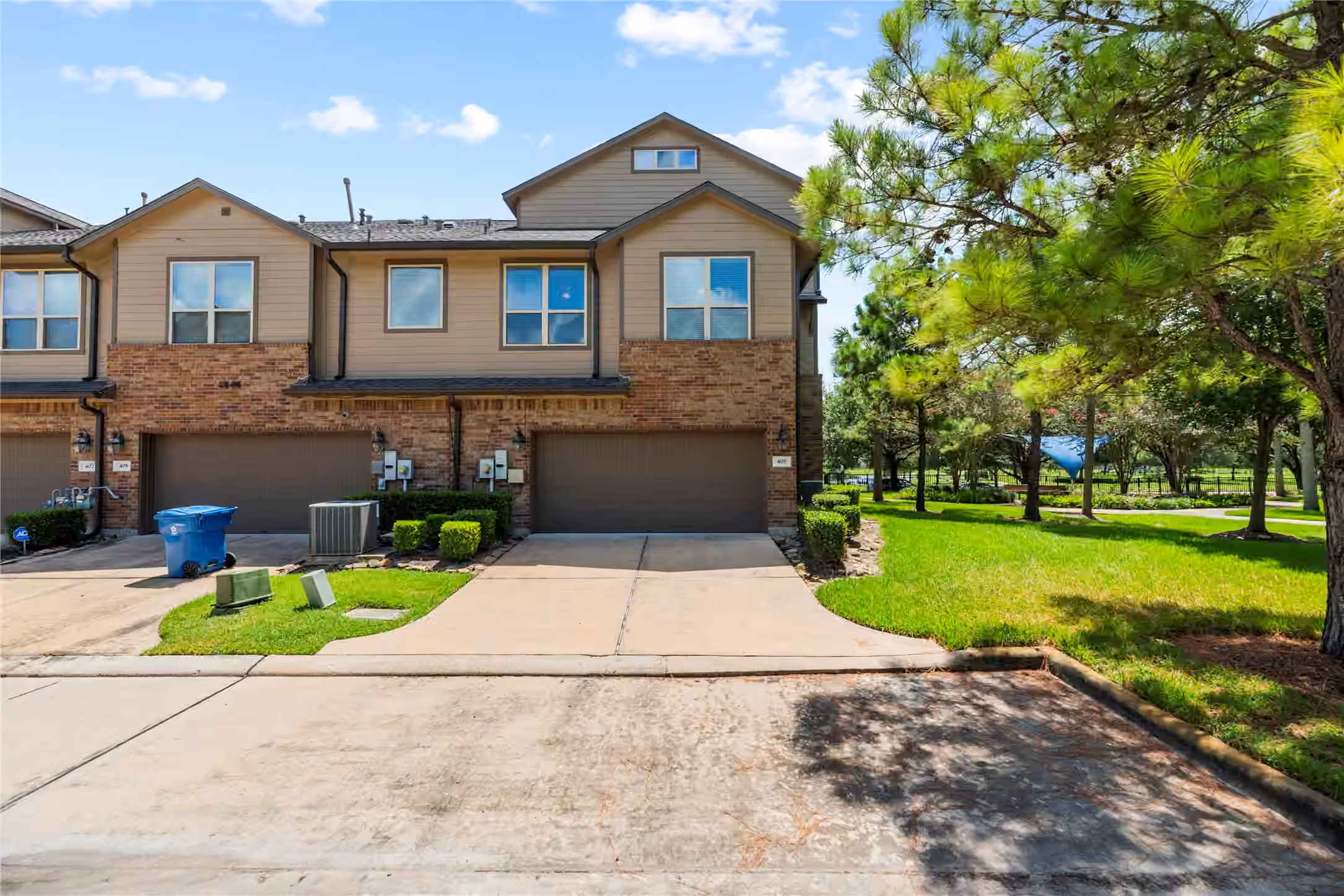Photo 6 of 403 Marina View Drive, Webster, TX