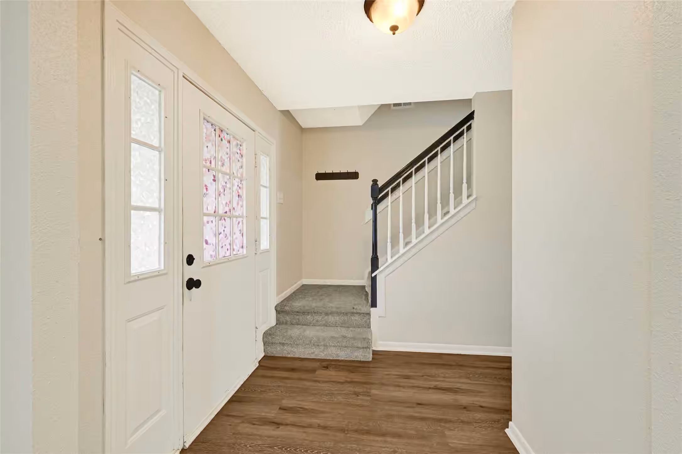 Photo 2 of 4010 Spring Garden Drive, Pearland, TX