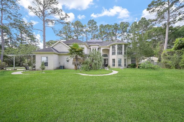 Photo of 11203 Cypress Way Drive, Houston, TX 77065