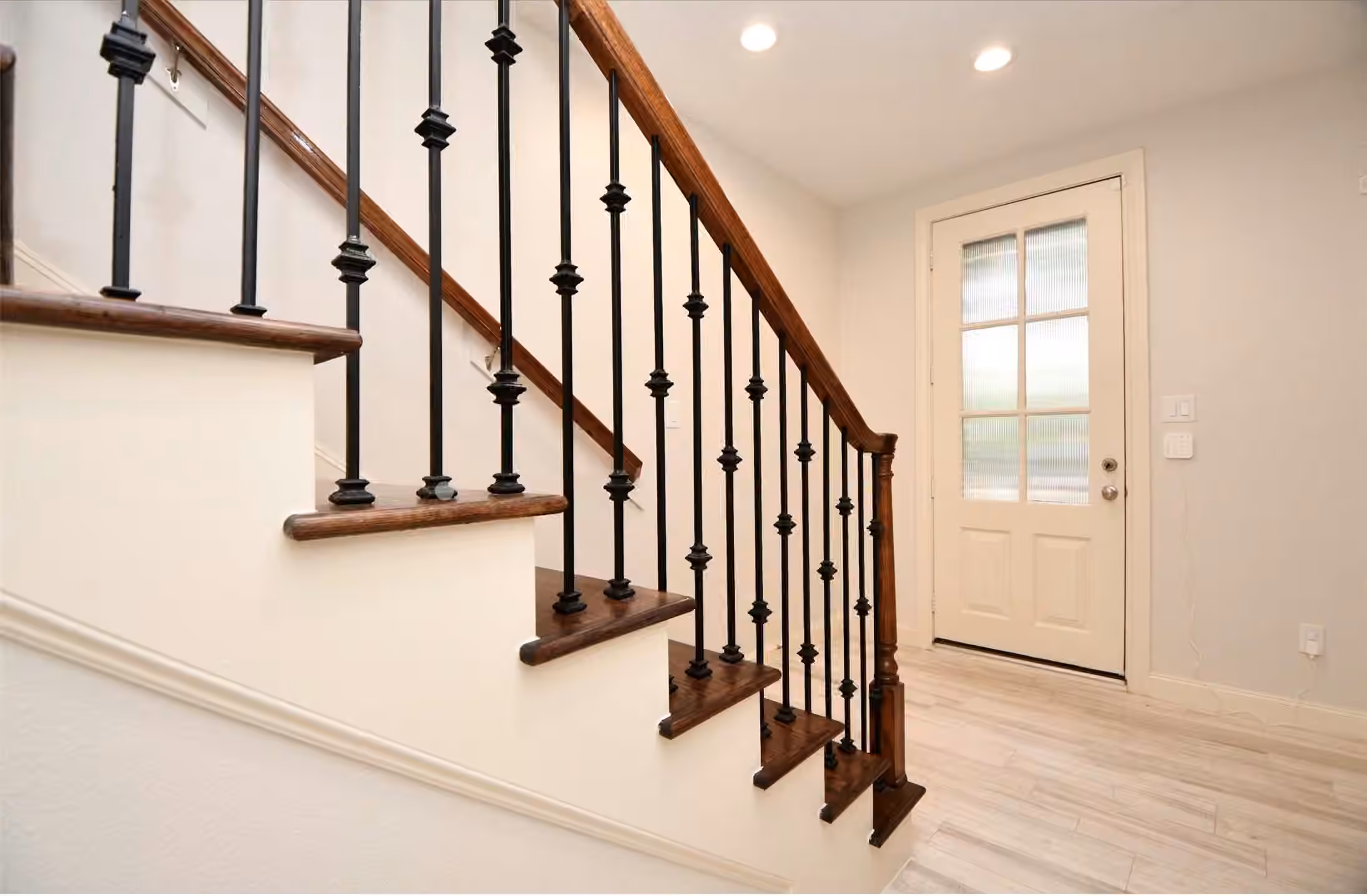 Photo 5 of 709 Delano Street, Houston, TX