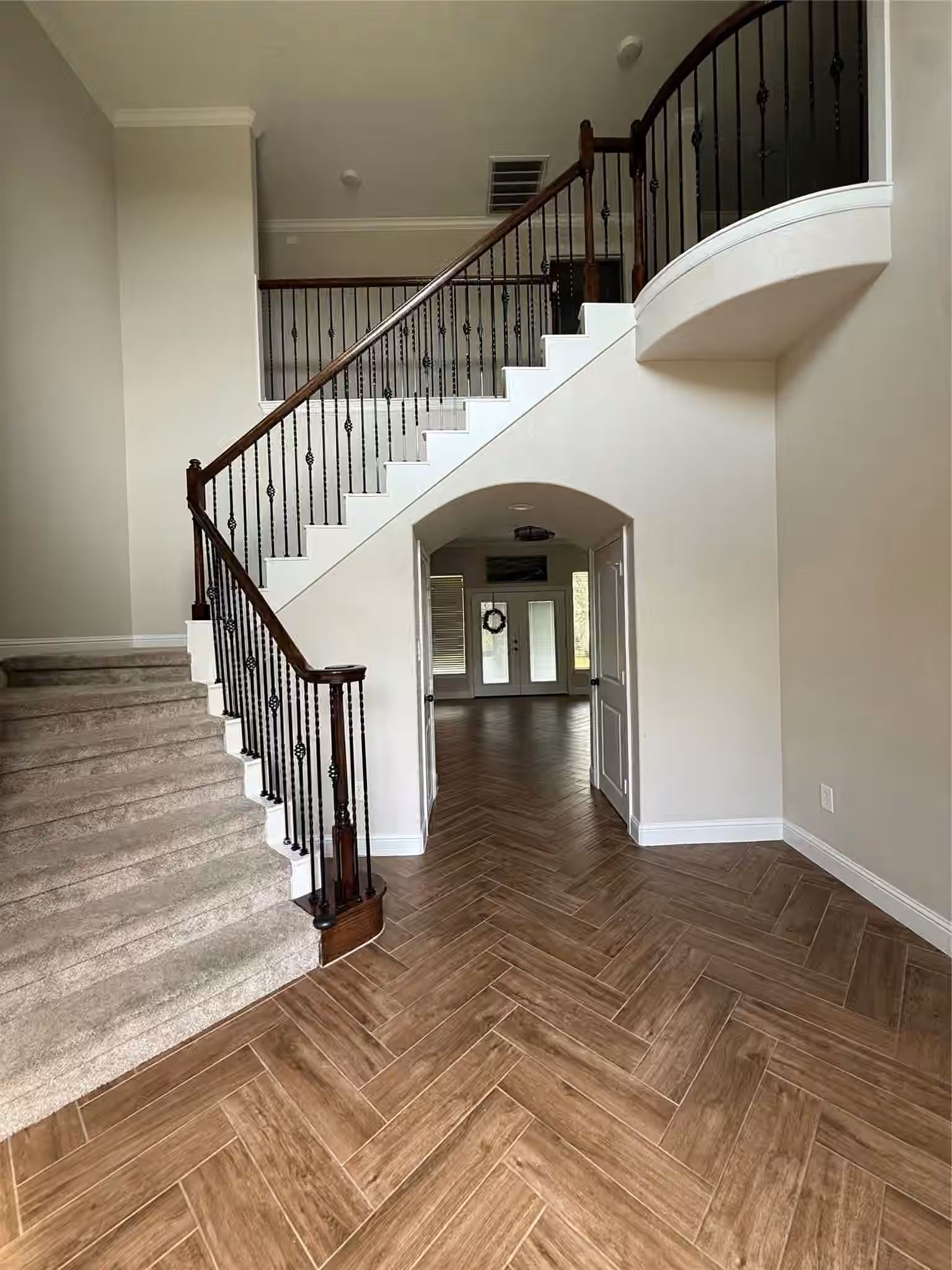 Photo 2 of 1710 Parklake Village, Katy, TX
