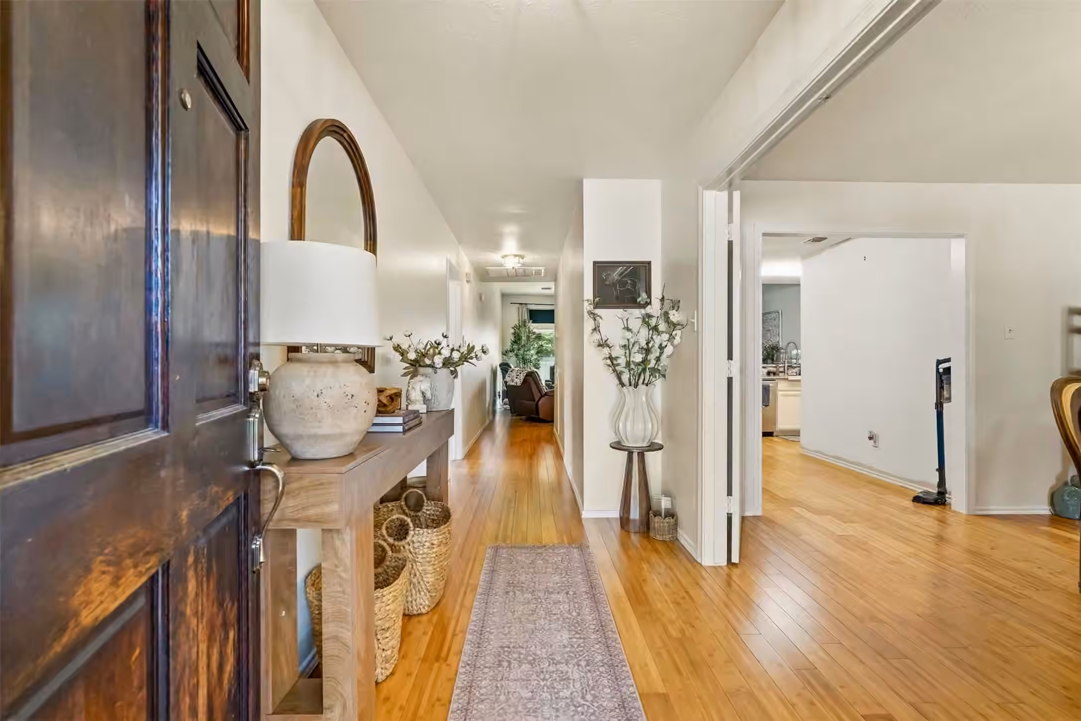 Photo 5 of 5034 Glenview Drive, La Porte, TX