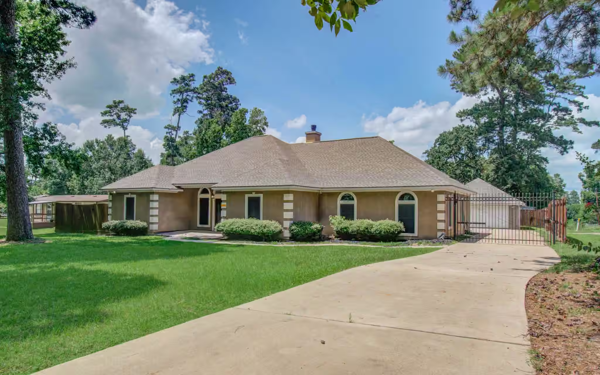 Photo of 14902 Cactus Wren Drive, Tomball, TX