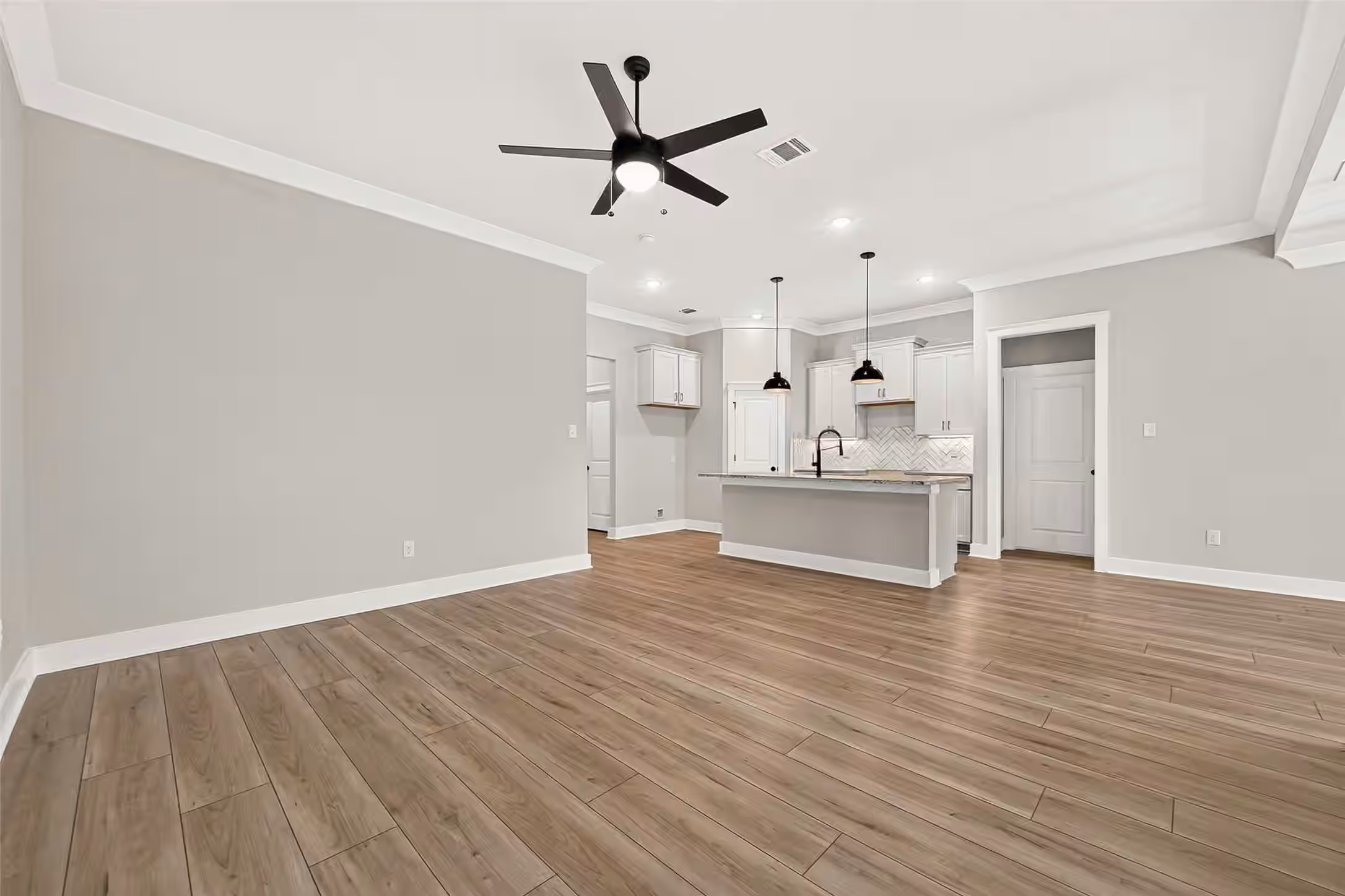 Photo 6 of 11328 Iron Horse Street, Montgomery, TX
