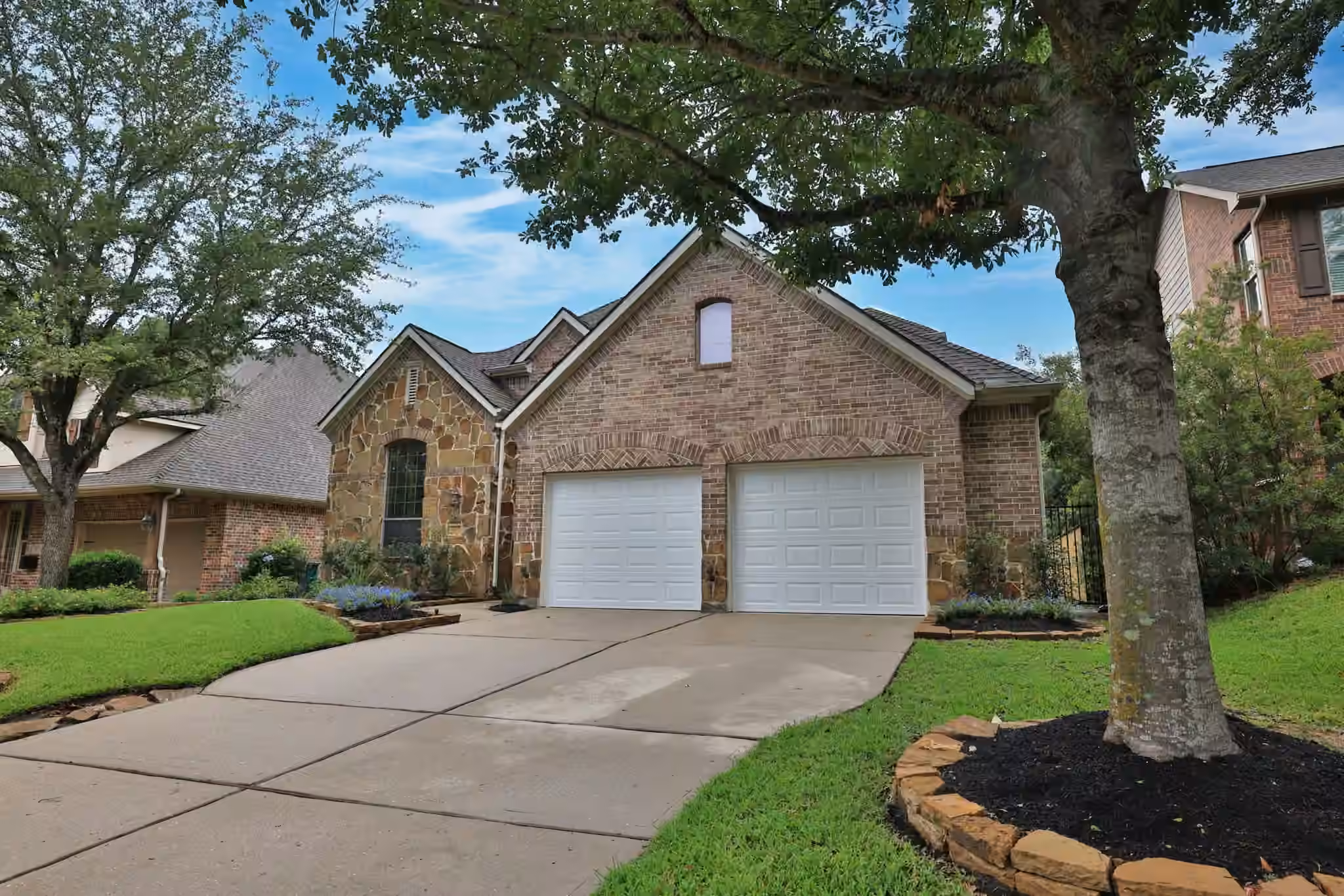 Photo 3 of 7 Woodmoor Place, Magnolia, TX