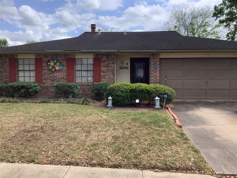 Photo of 2203 Mustang Springs Drive, Missouri City, TX 77459