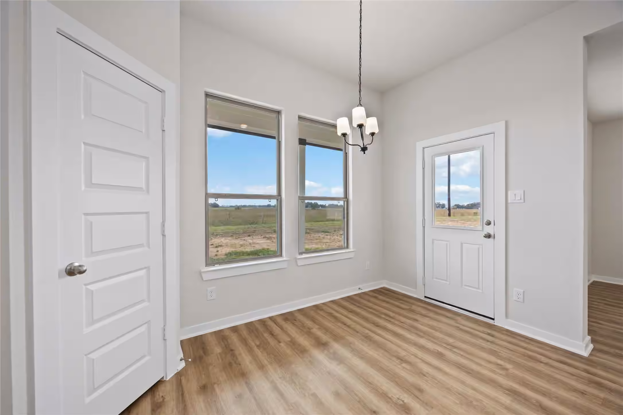 Photo 6 of 6711 Pelican Lane, Beasley, TX