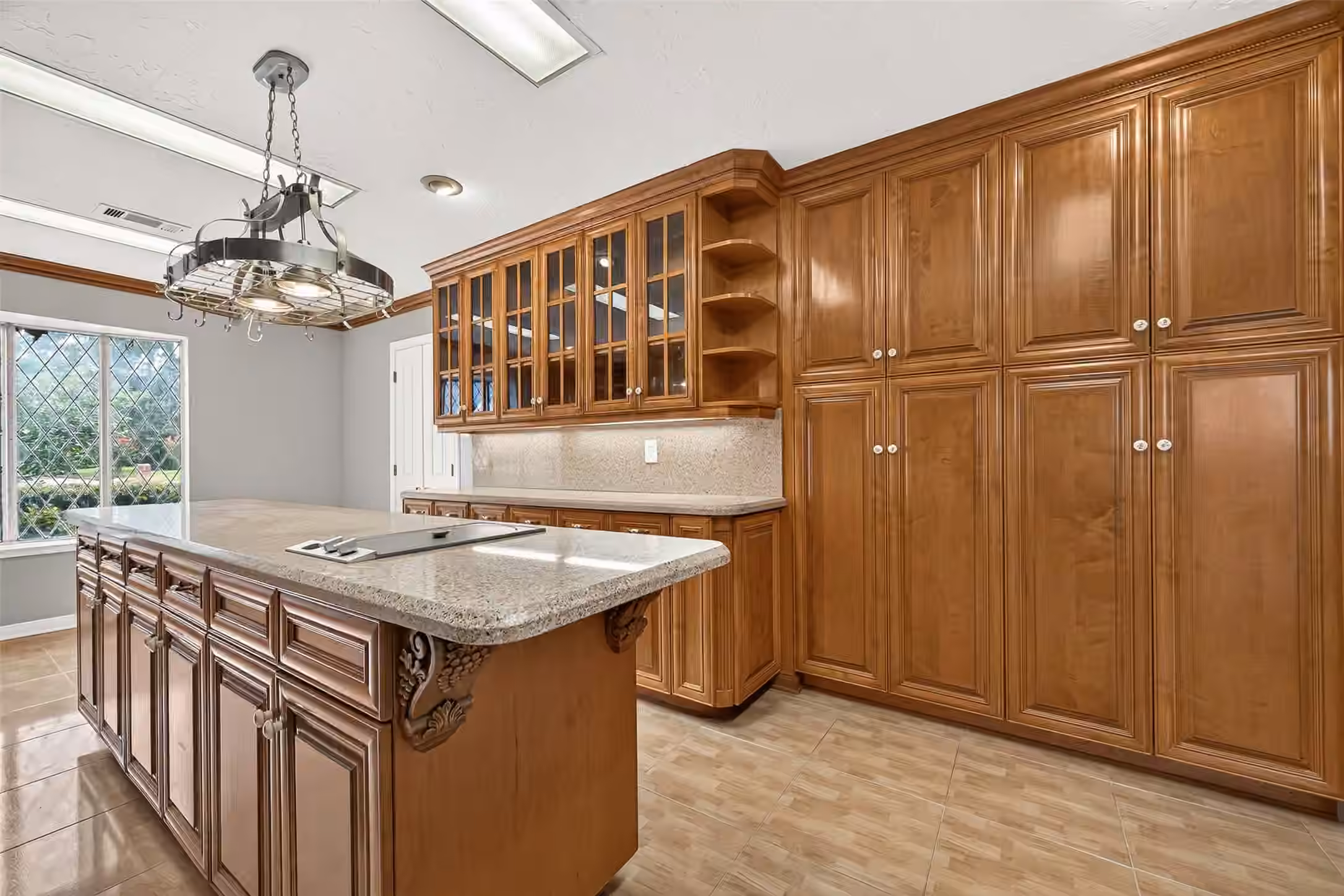 Photo 6 of 16806 Deep Pines Drive, Spring, TX