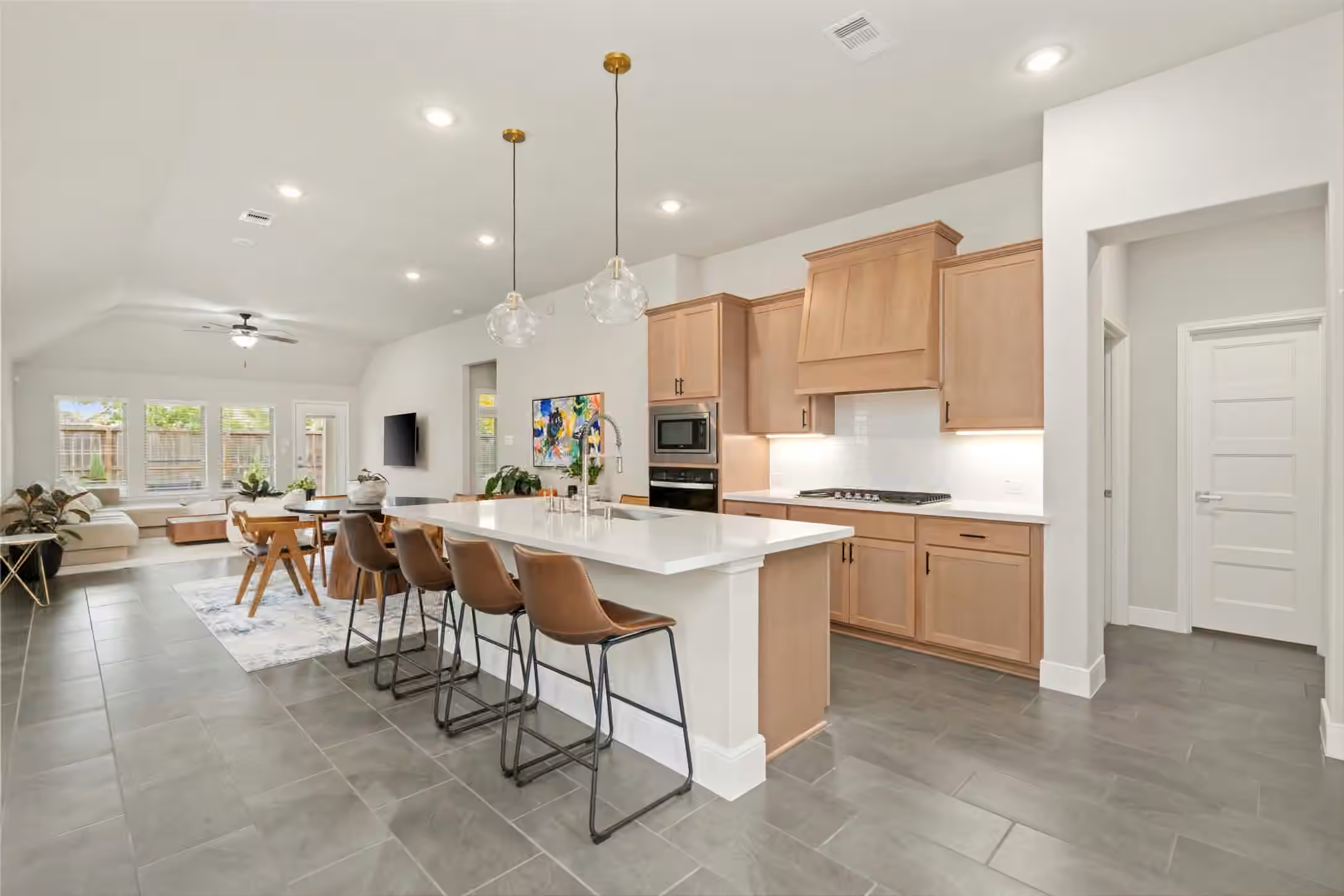 Photo 3 of 854 Sendero Trail, Conroe, TX