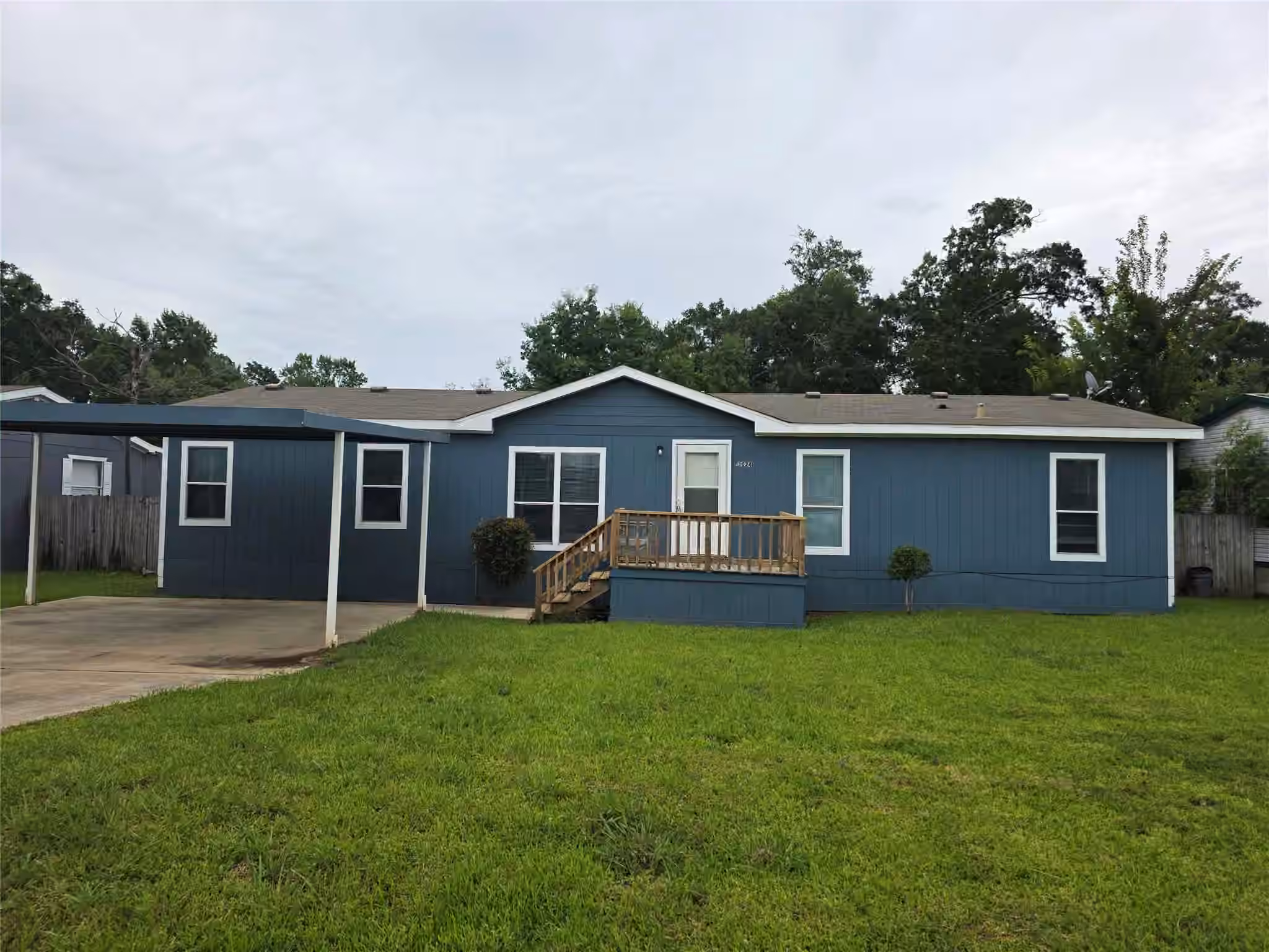 Photo of 13024 Falling Oak Drive, Willis, TX 77318