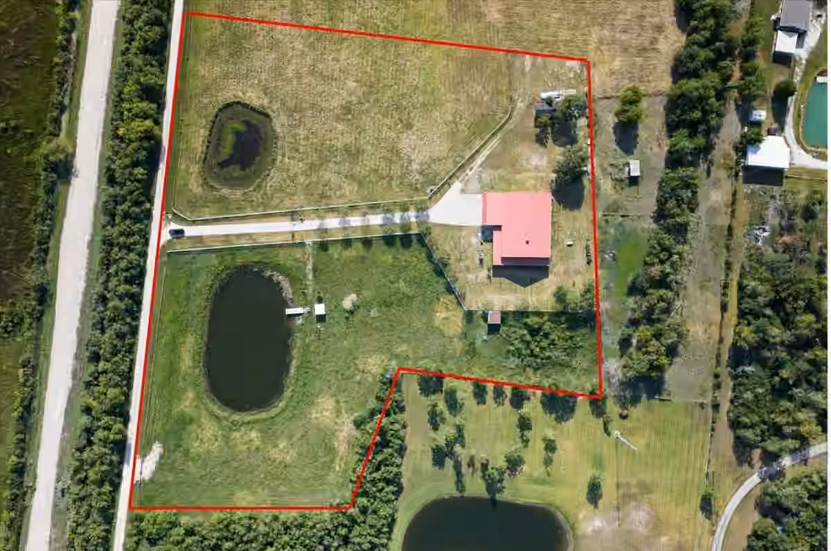 Photo 6 of 15829 FM 2354 Road, Beach City, TX