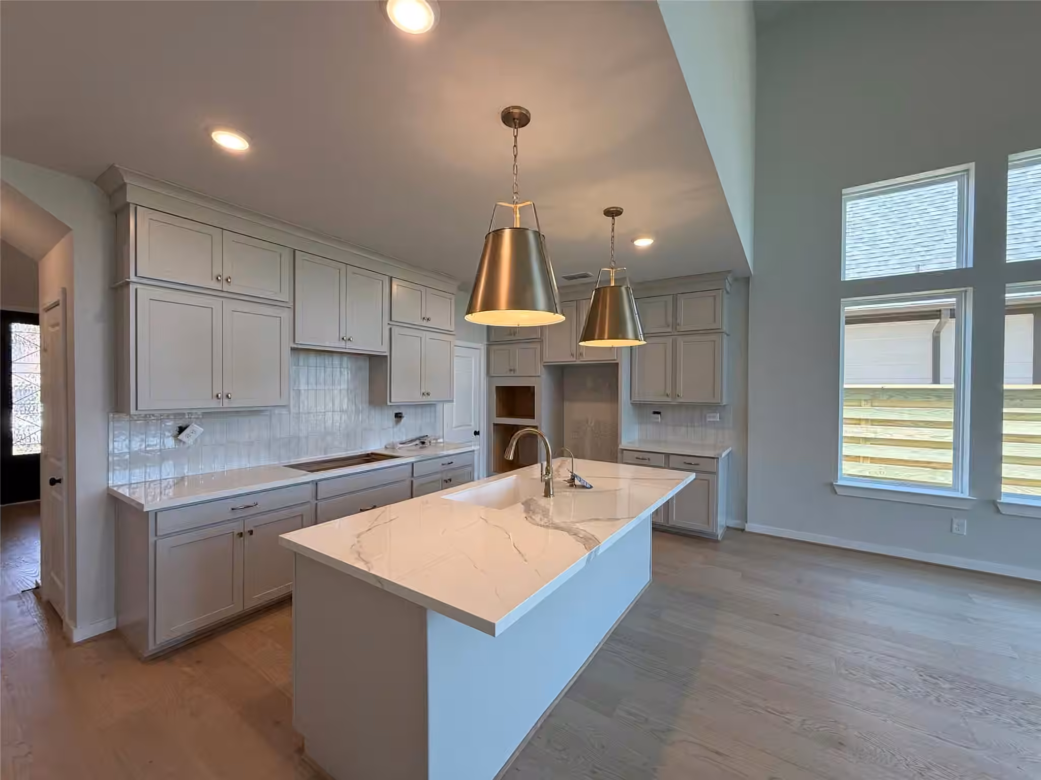 Photo 4 of 10927 Endeavor Drive, Richmond, TX