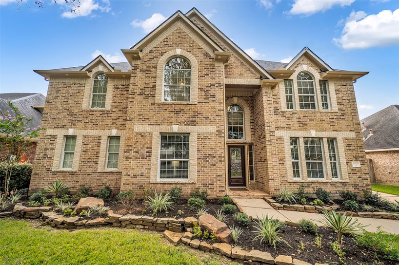 Photo 2 of 10510 Farmersville Fork, Missouri City, TX