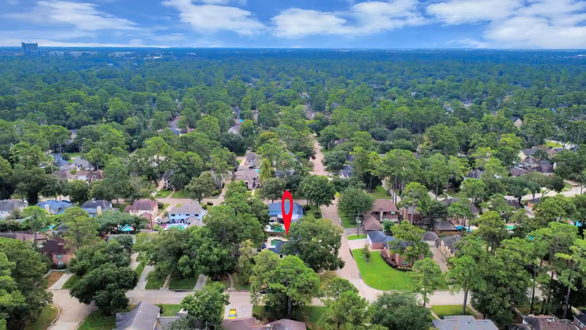 Photo 4 of 12463 Oak Park Drive, Houston, TX