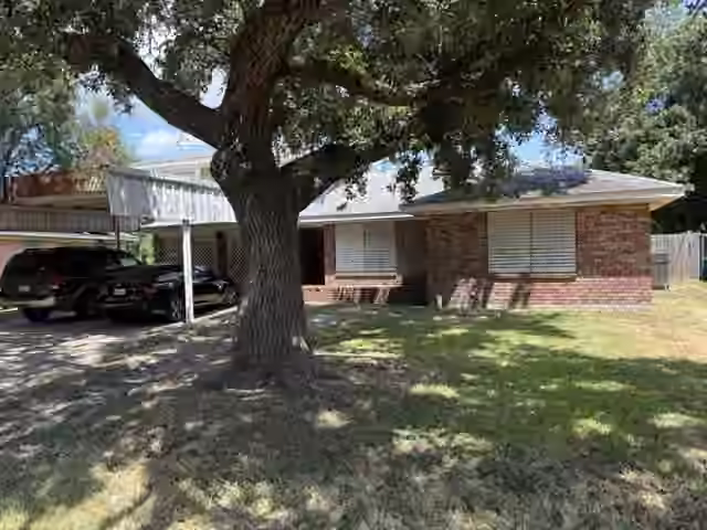 Photo of 1909 11th Avenue, La Marque, TX 77568
