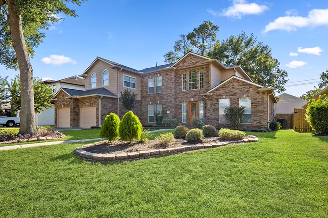 Photo of 14911 Hyde Park Place, Houston, TX 77069