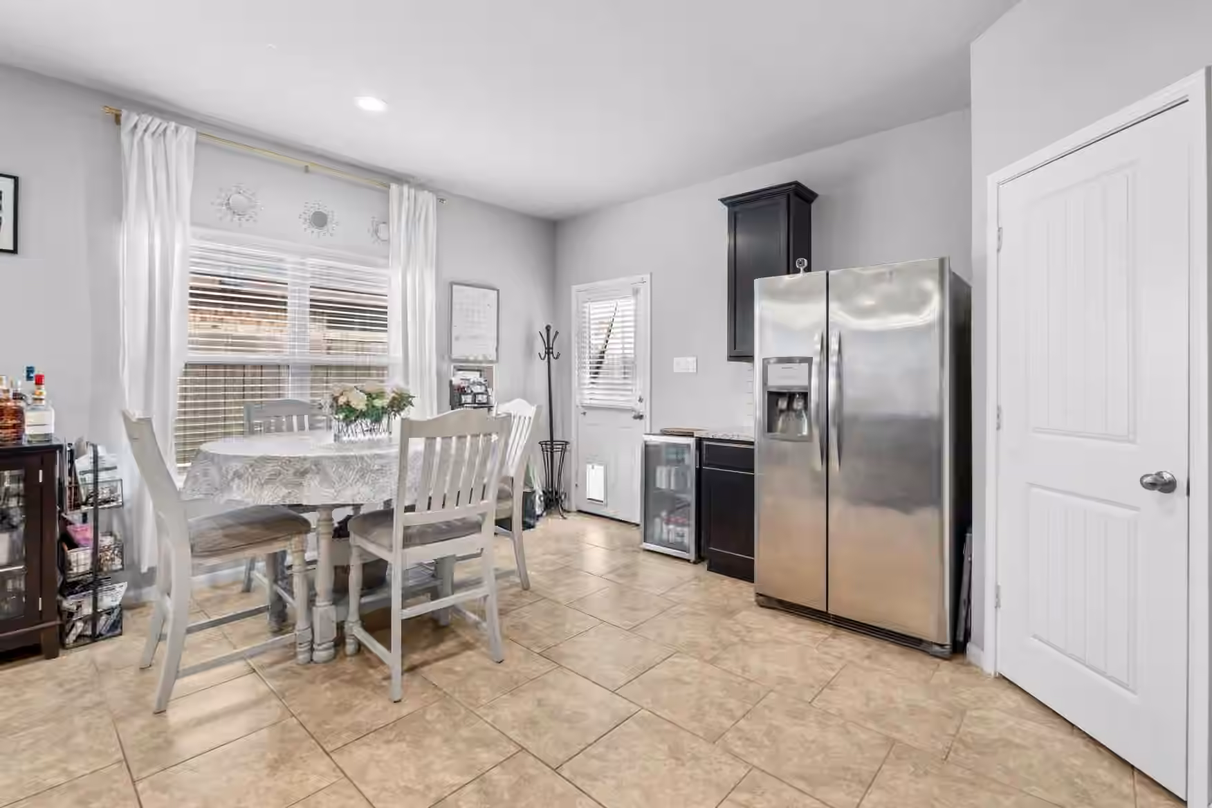 Photo 6 of 1412 Lake City Lane, Houston, TX