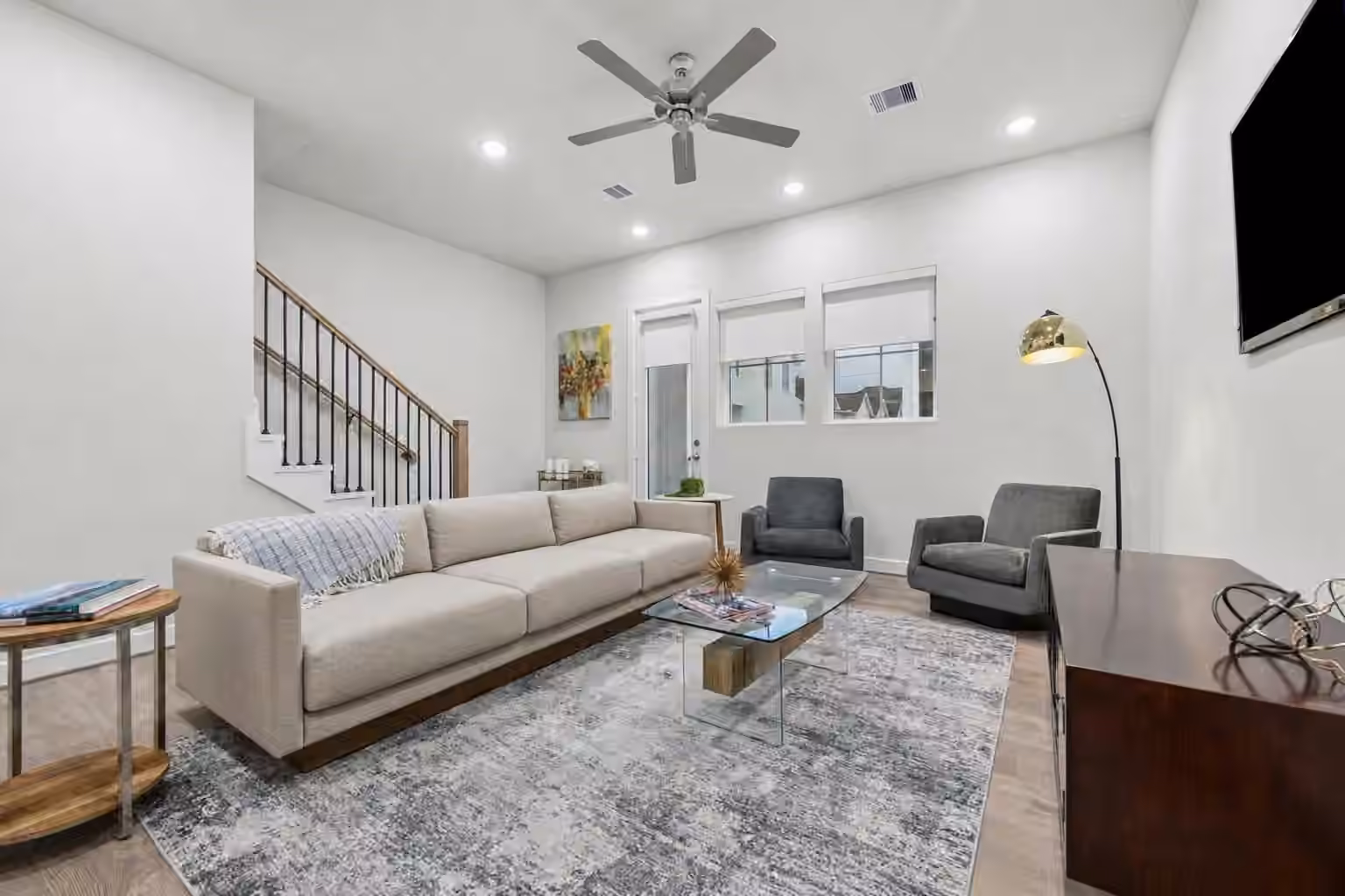 Photo 4 of 6382 Paddington Bend Drive, Houston, TX