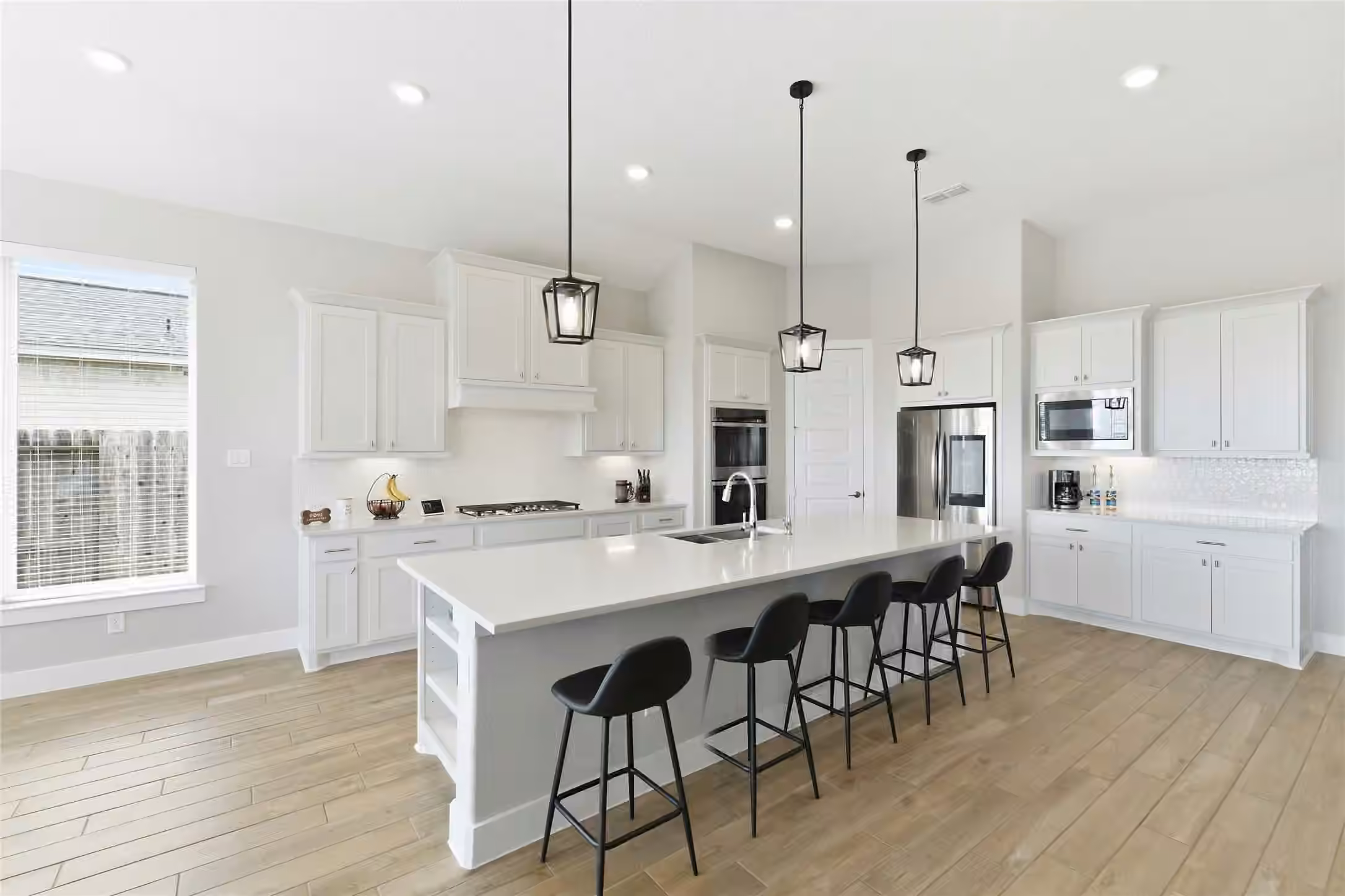 Photo 7 of 213 Lakehouse Landing Drive, Katy, TX