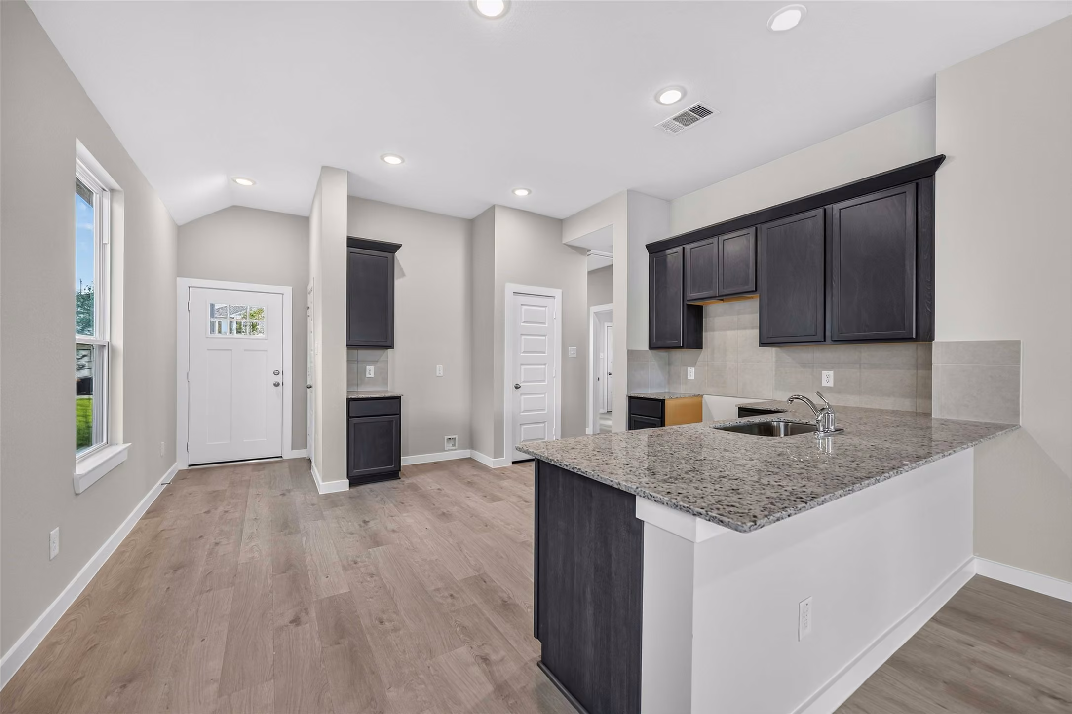 Photo 2 of 3066 Arrowwood Drive, Brookshire, TX