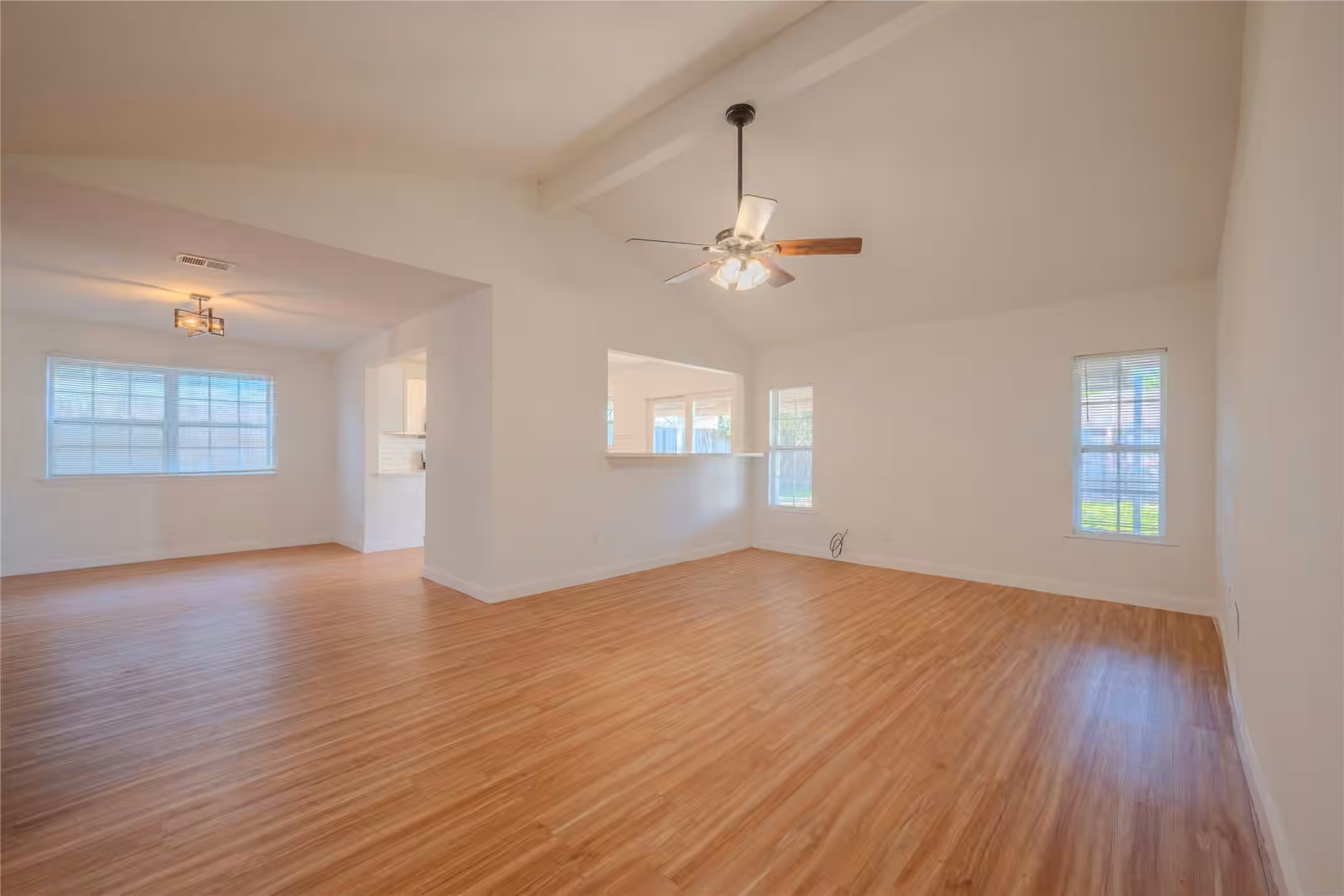 Photo 5 of 7622 Westbank Avenue, Houston, TX