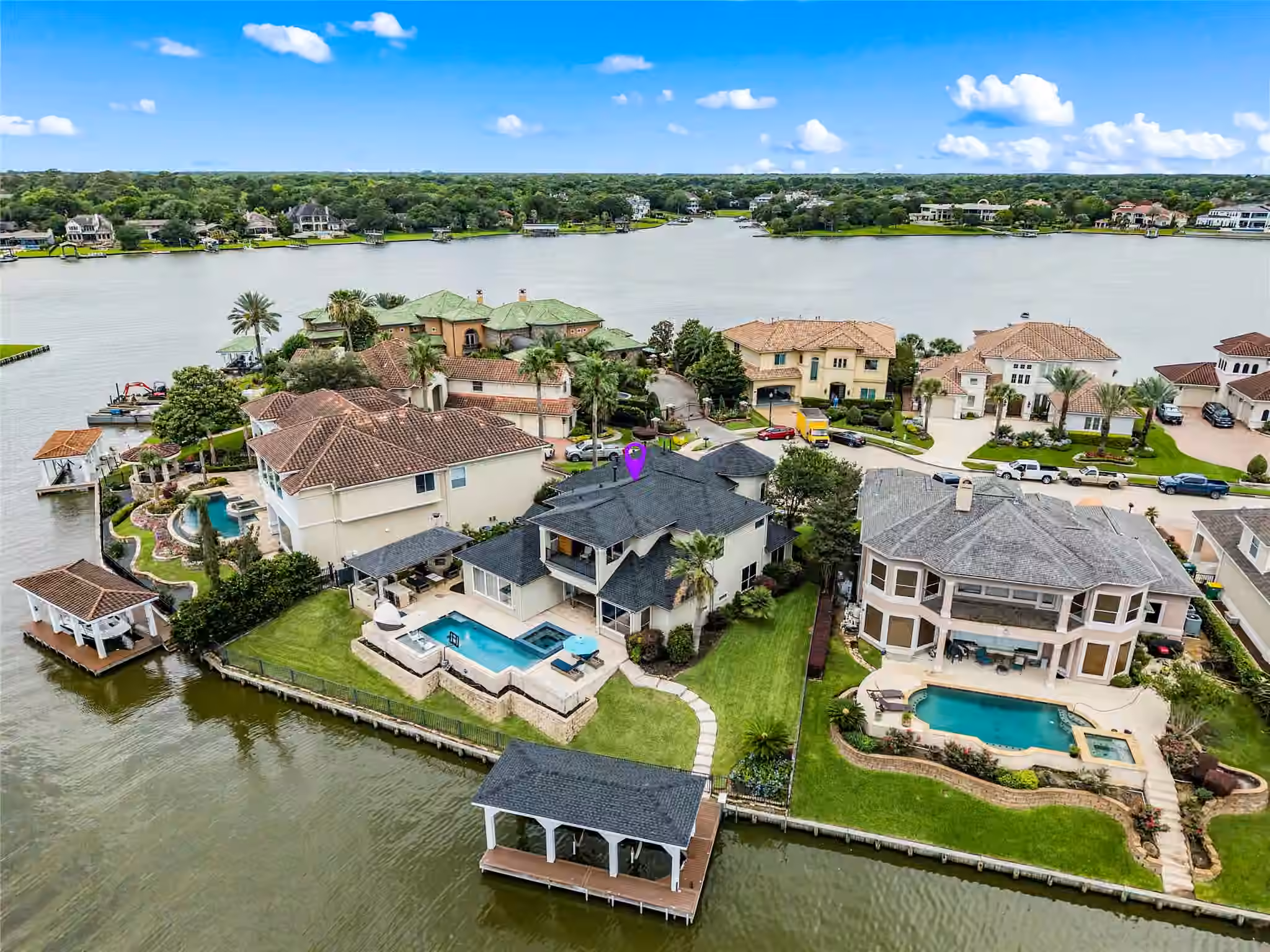 Photo 2 of 3038 S Island Drive, Seabrook, TX