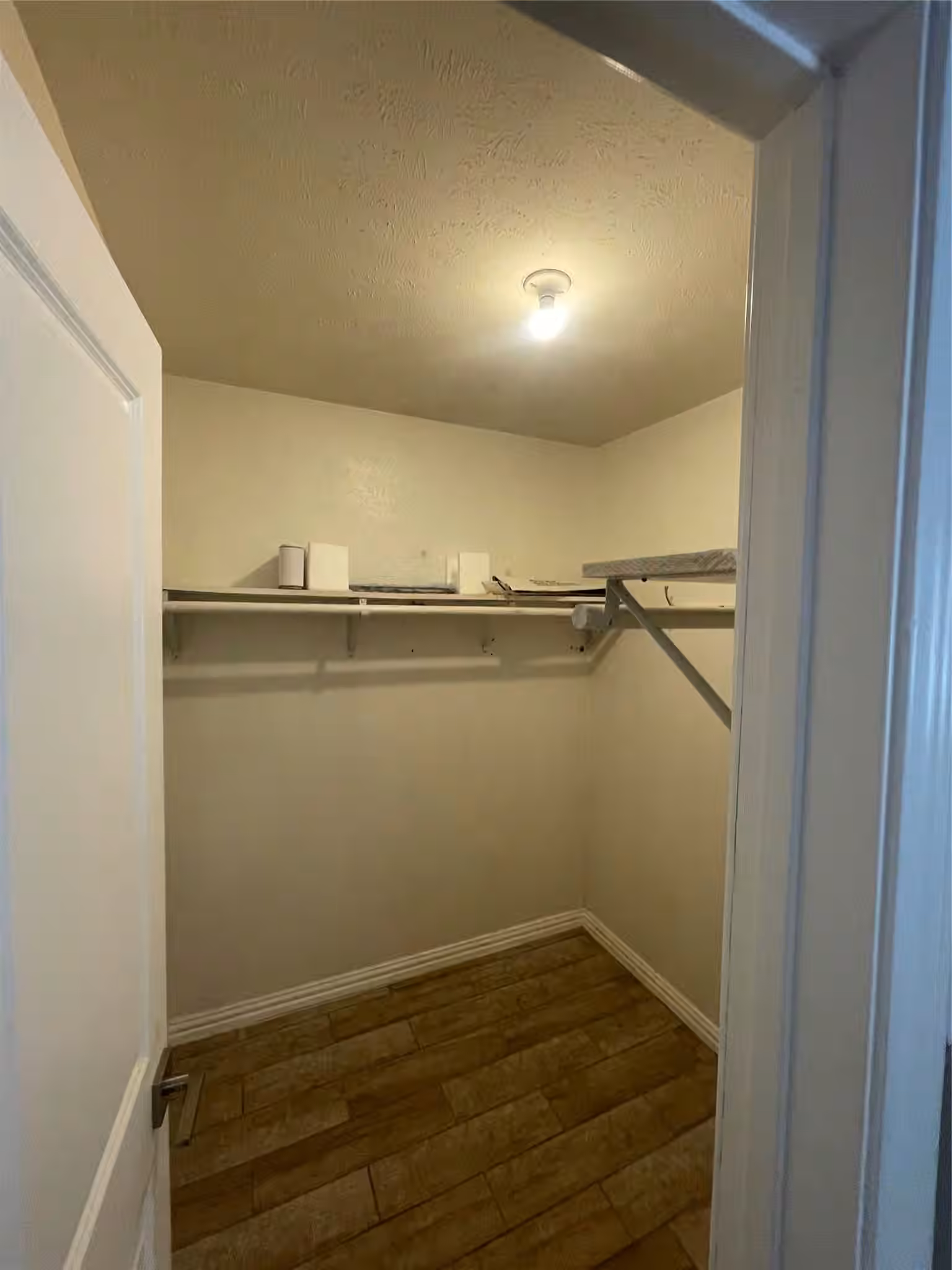 Photo 6 of 2242 Stillmeadow Drive, Missouri City, TX