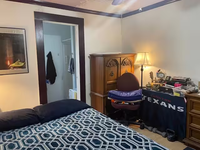 Photo 5 of 402 Frisco Street, Houston, TX