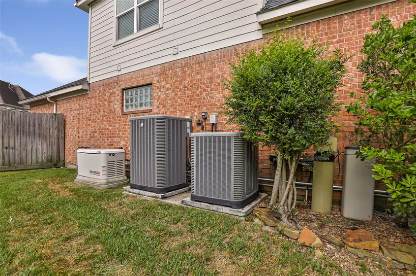 Photo 5 of 19807 Clear Glen Drive, Humble, TX