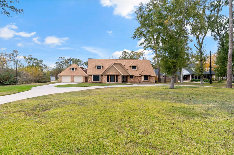 Photo of 2404 Taylor Lane, Pearland, TX