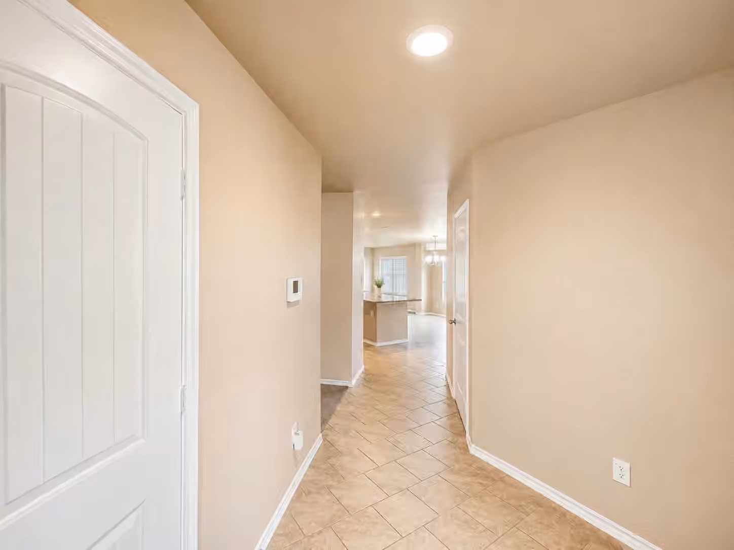 Photo 4 of 2911 Lincolns Meadow Drive, Spring, TX