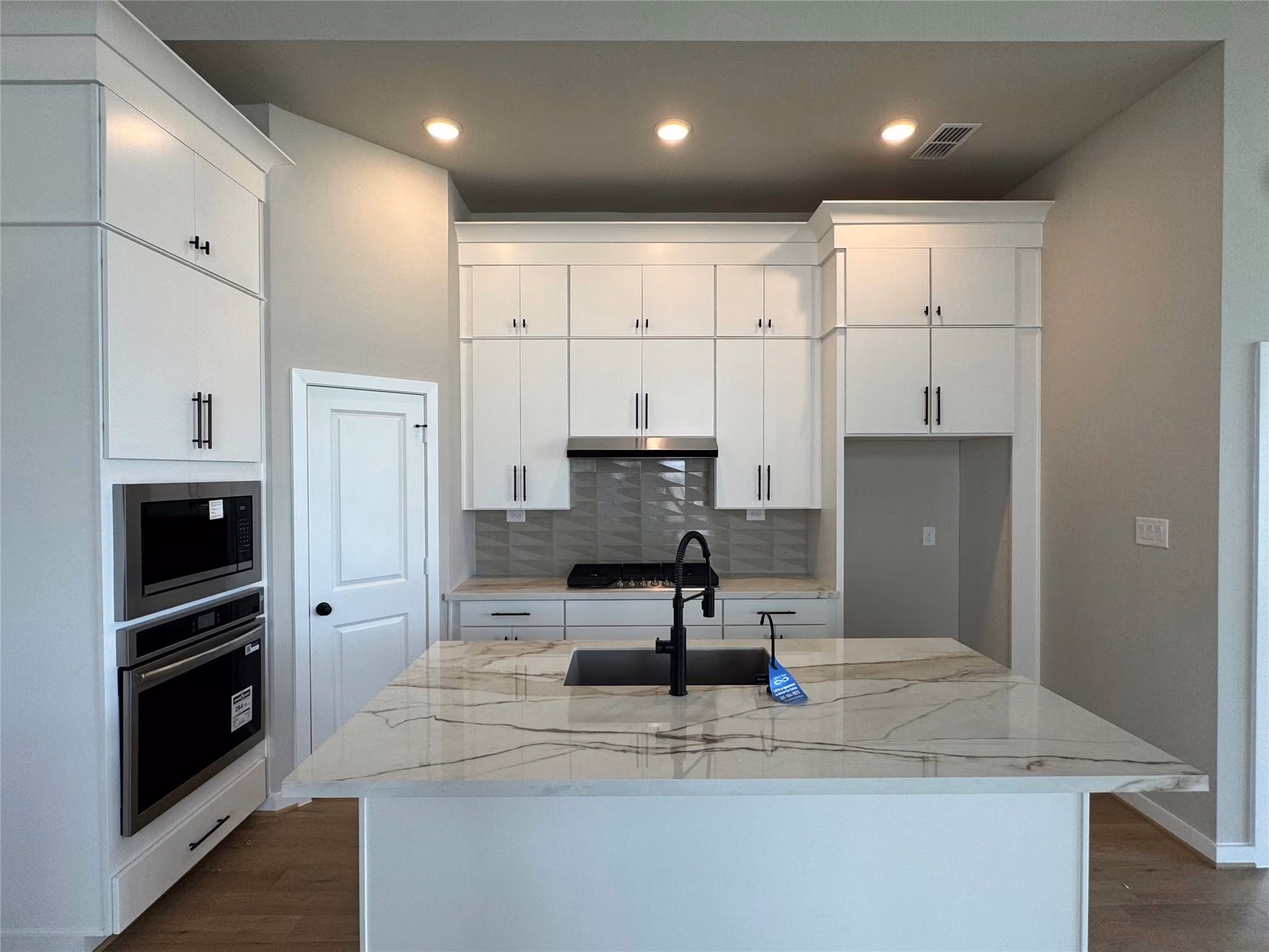 Photo 7 of 11407 London Rocket Court, Cypress, TX