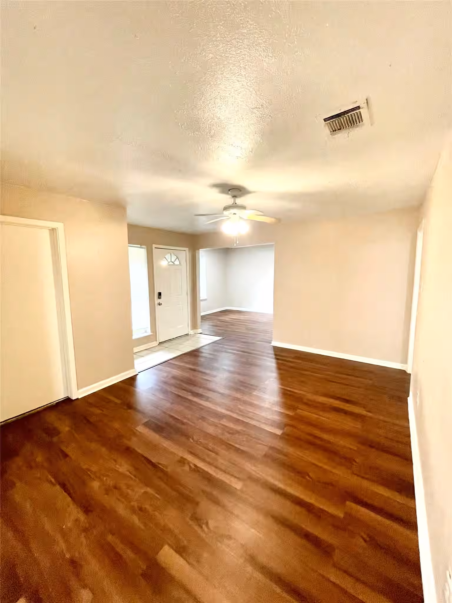Photo 7 of 11906 Binghampton Drive, Houston, TX
