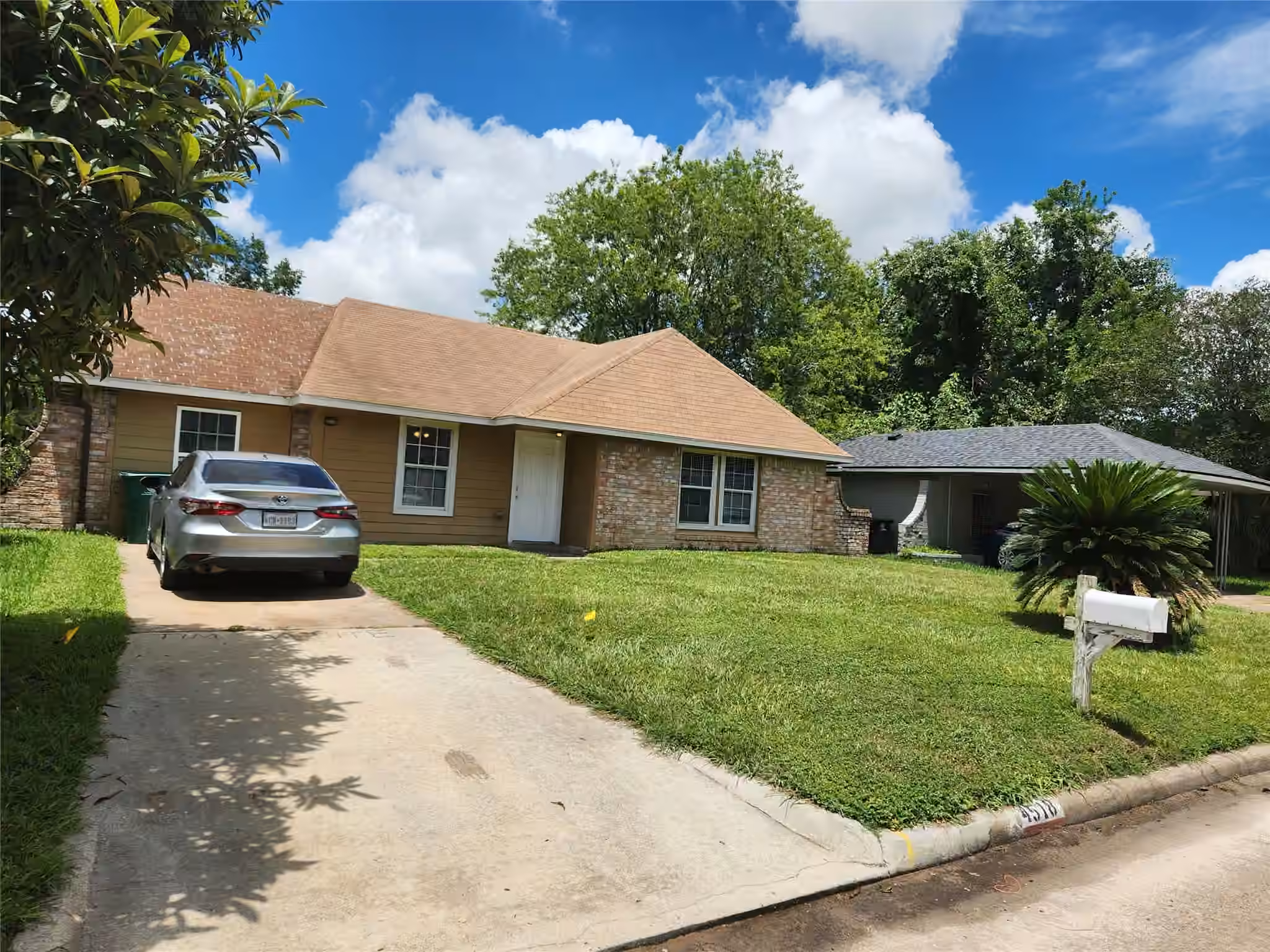 Photo of 4518 Oak Shadows Drive, Houston, TX
