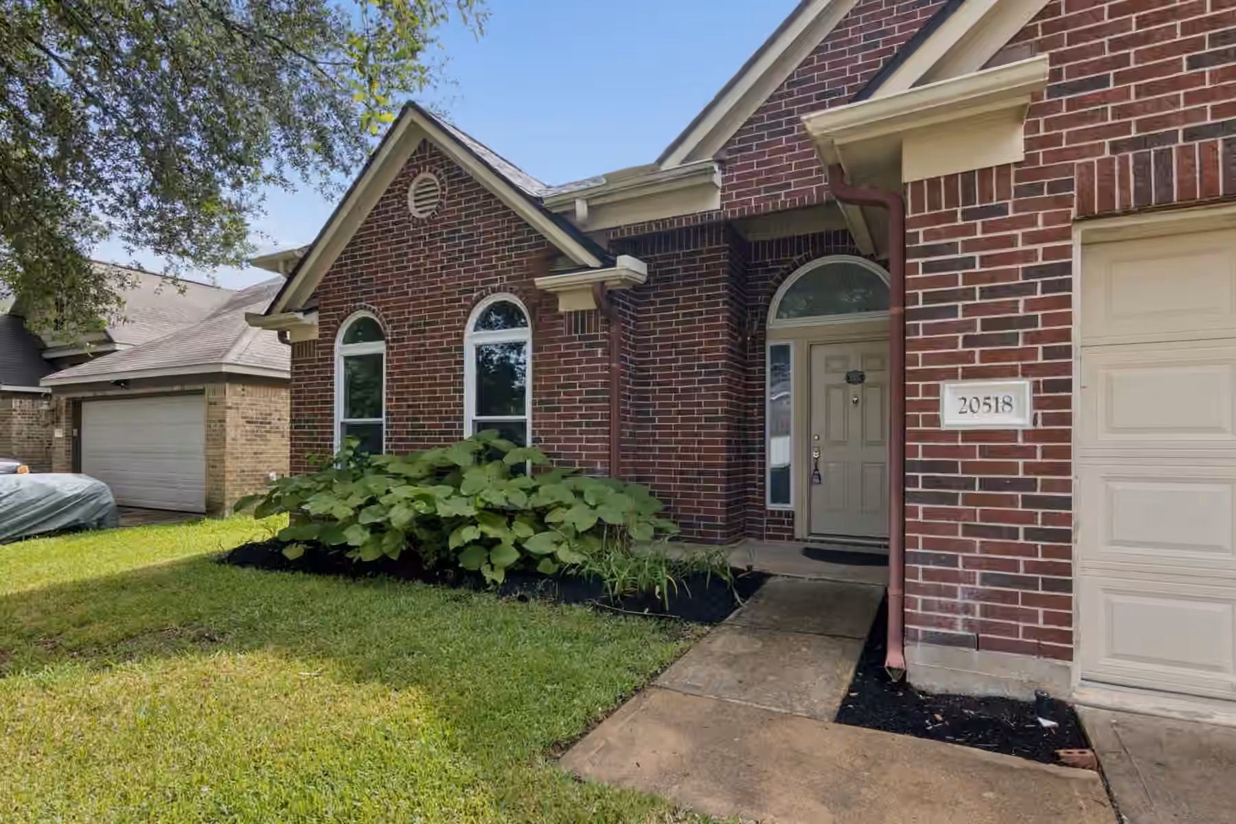 Photo 2 of 20518 Jasmine Leaf Trail, Humble, TX
