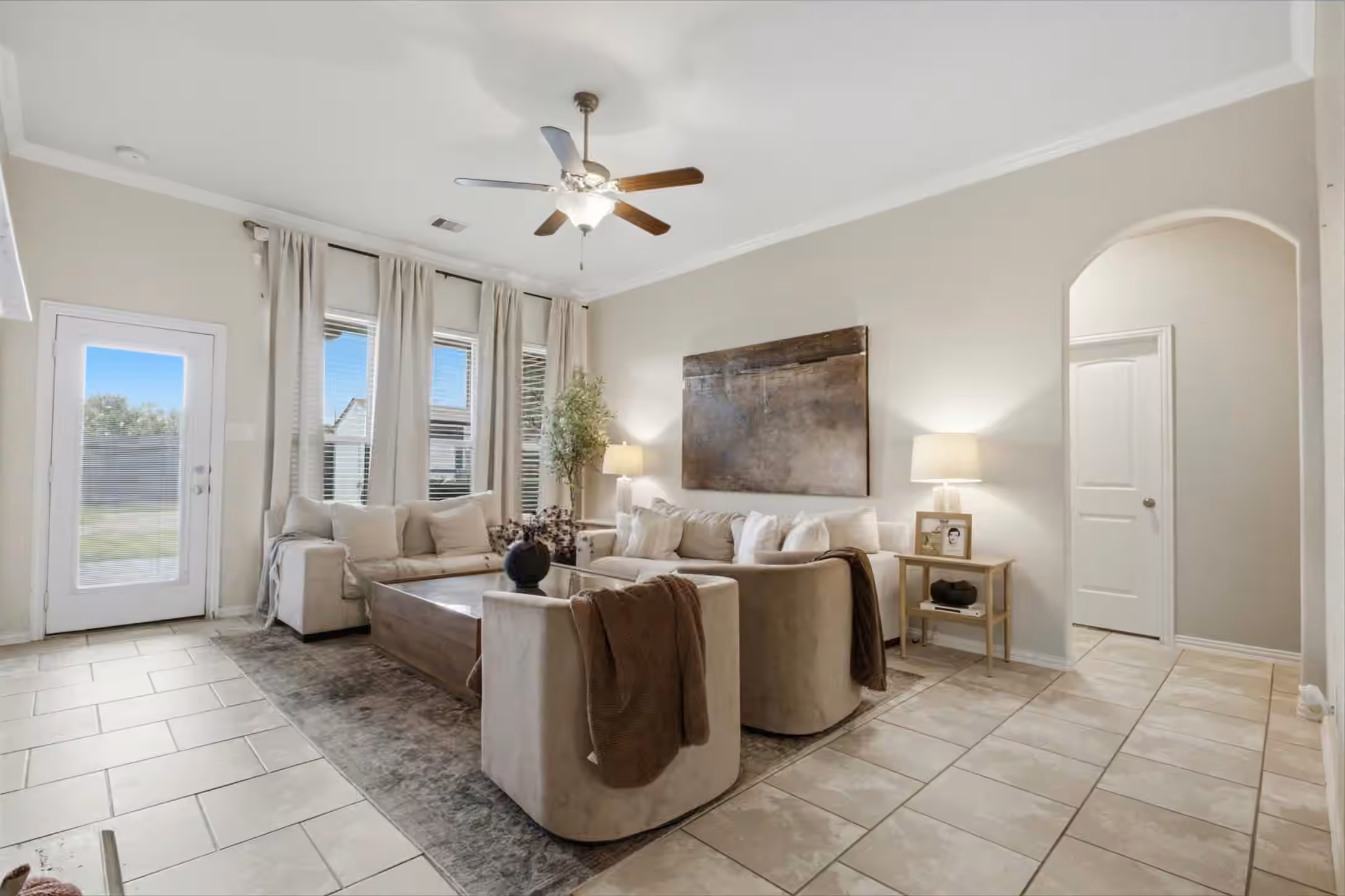 Photo of 8218 Bay Run Ave Avenue, Baytown, TX 77521