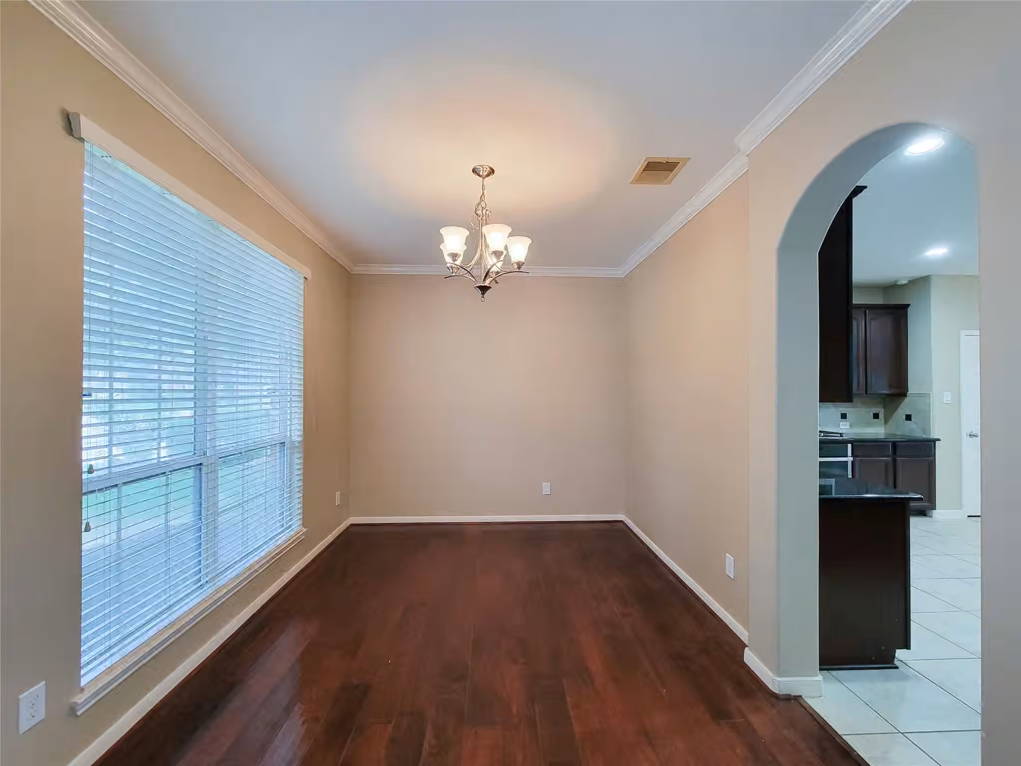 Photo 5 of 26707 Richwood Oaks Drive, Katy, TX